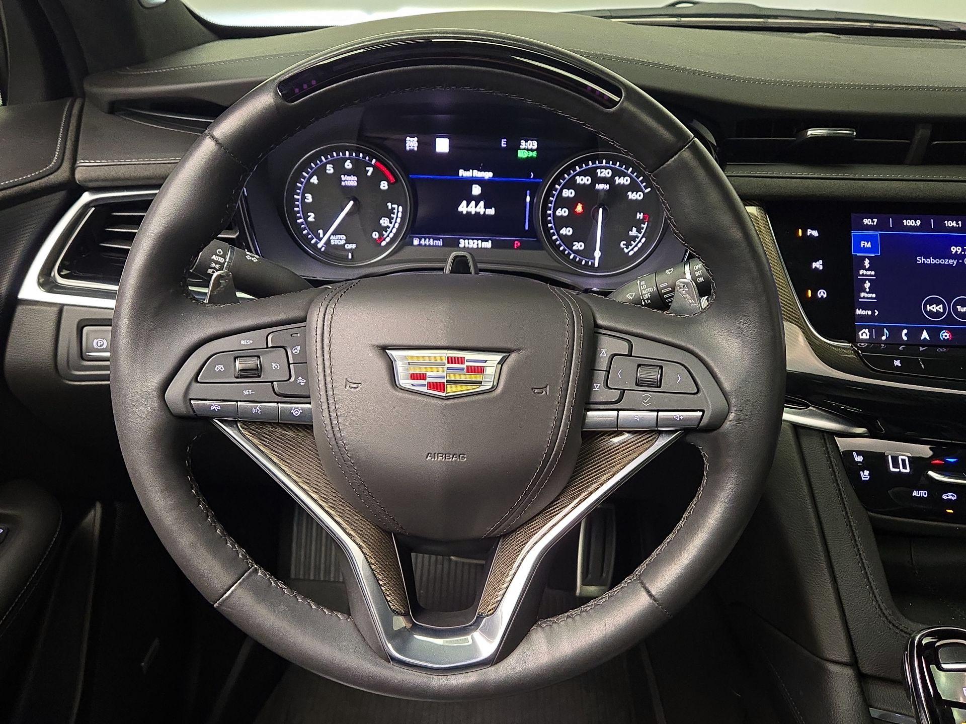 Thumbnail: 2024 Cadillac XT6 - 10
