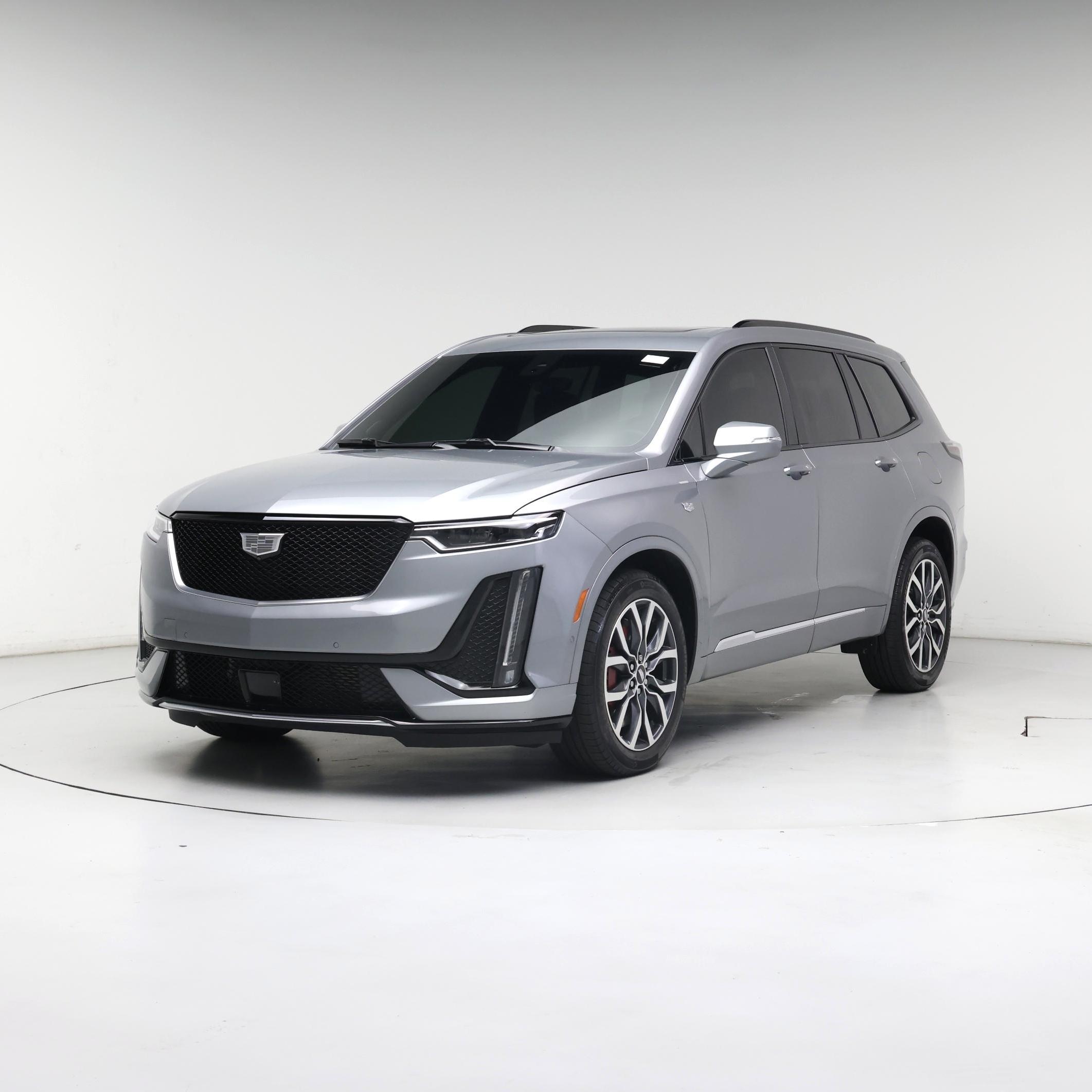 Thumbnail: 2024 Cadillac XT6 - 4
