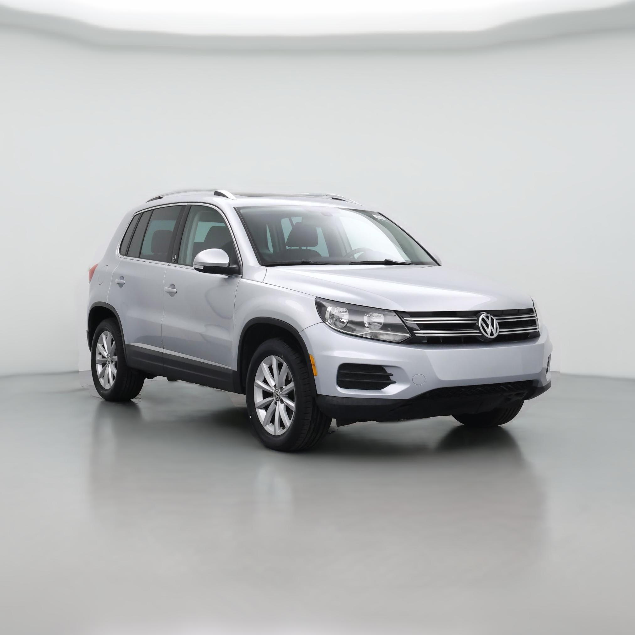 Thumbnail: 2017 Volkswagen Tiguan - 1