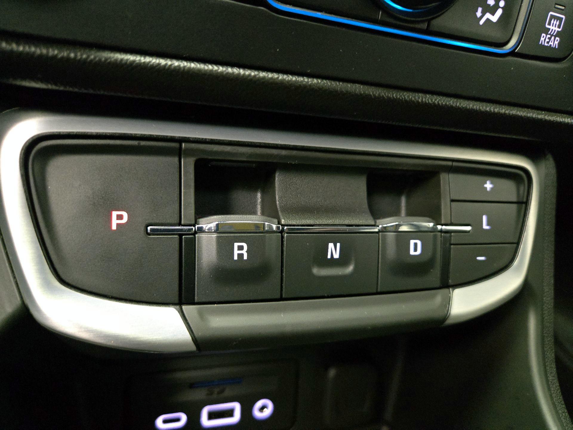 Thumbnail: 2022 GMC Terrain - 17