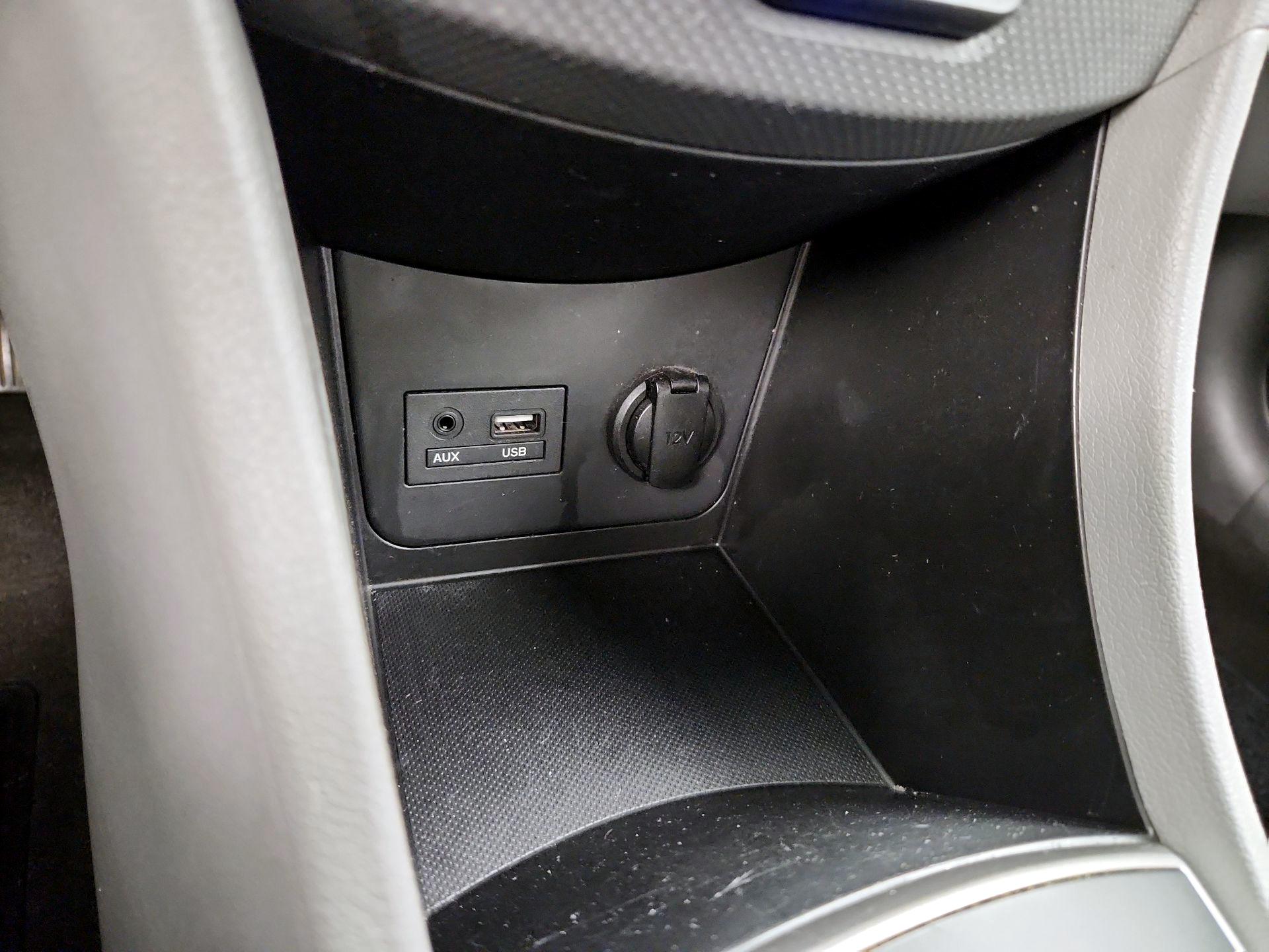 Thumbnail: 2017 Hyundai Accent - 17