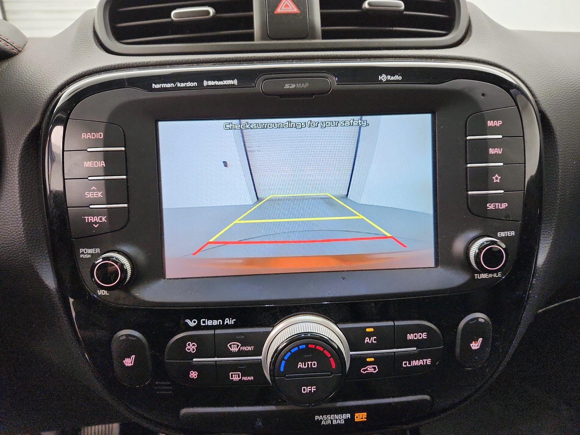 Thumbnail: 2018 Kia Soul - 15