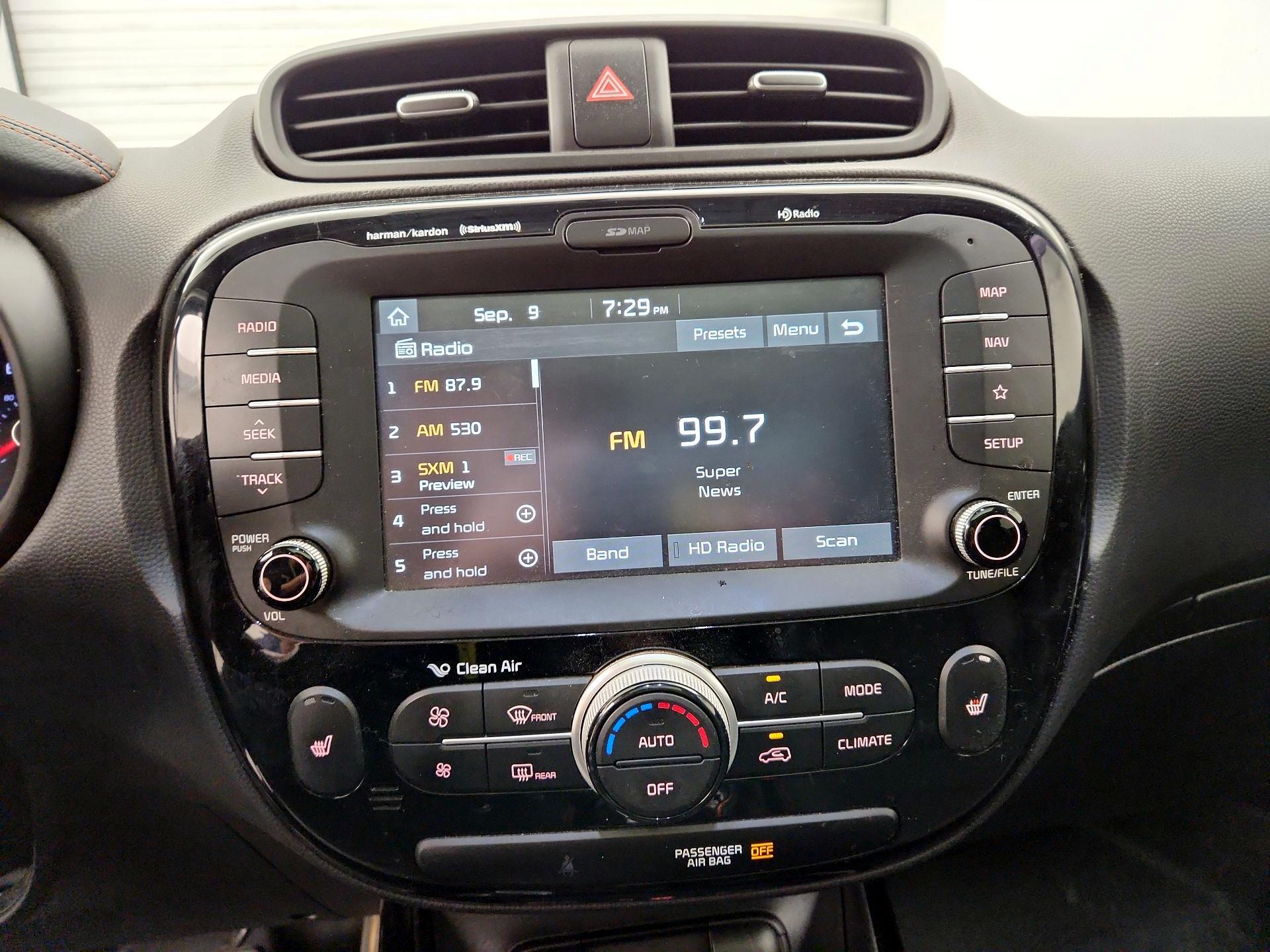 Thumbnail: 2018 Kia Soul - 16
