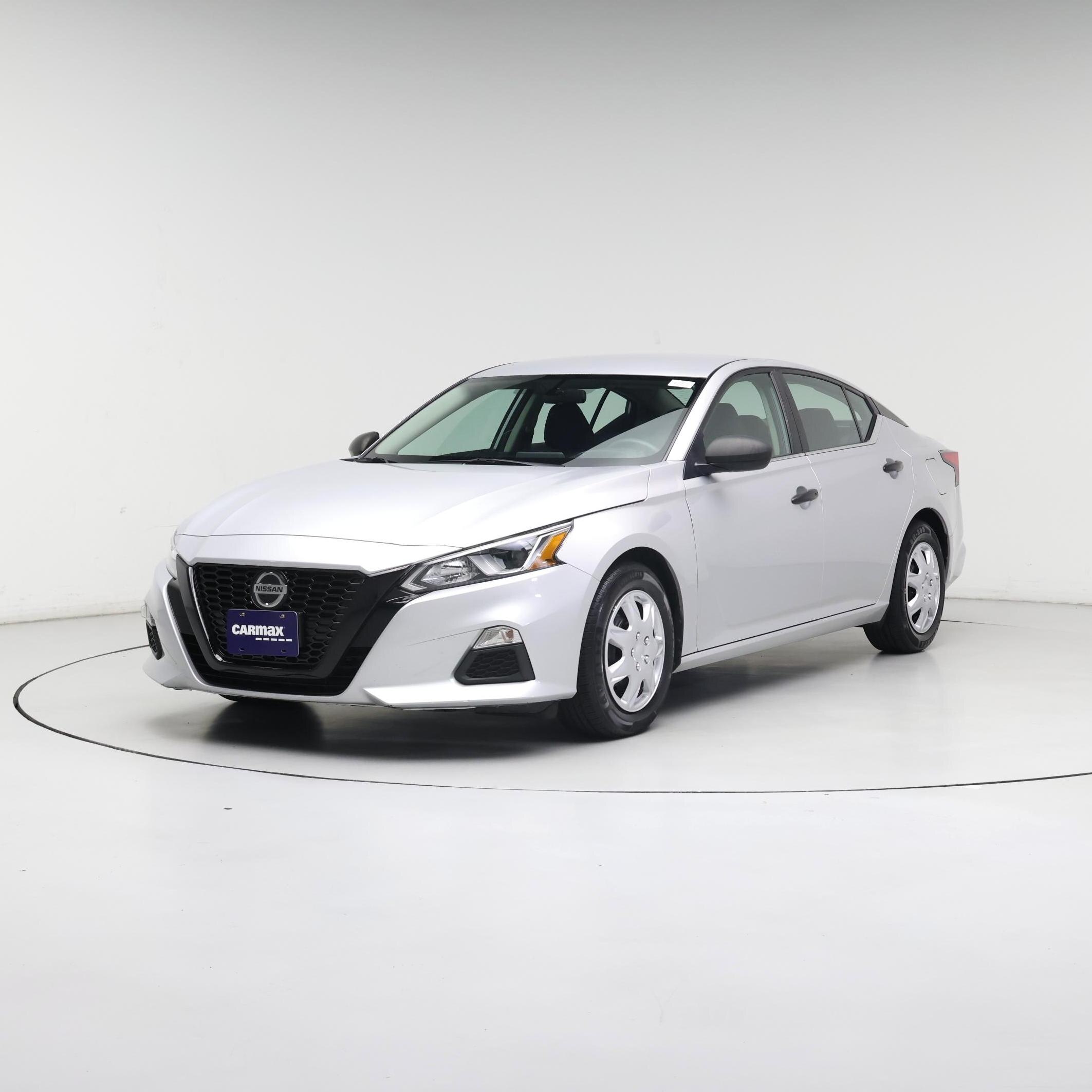 Thumbnail: 2020 Nissan Altima - 4