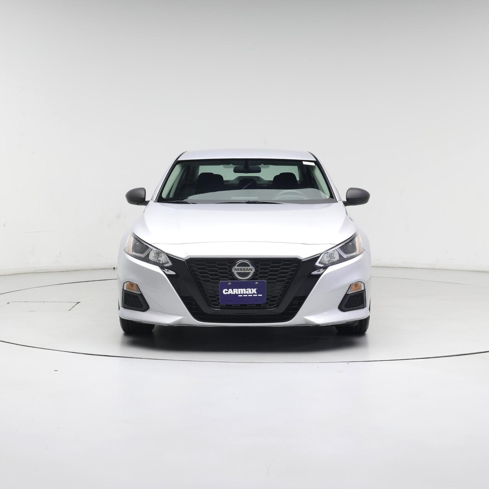 Thumbnail: 2020 Nissan Altima - 5