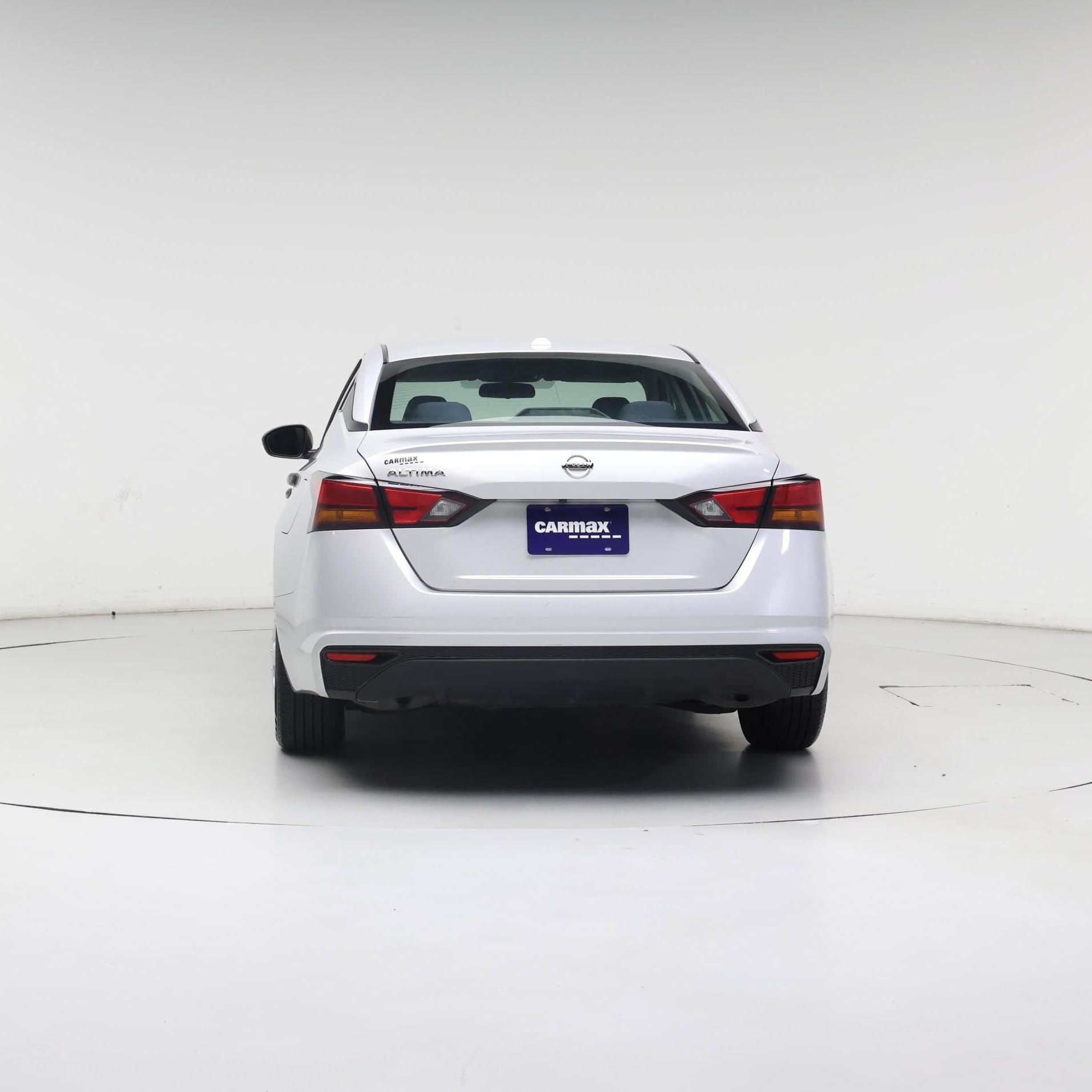 Thumbnail: 2020 Nissan Altima - 6