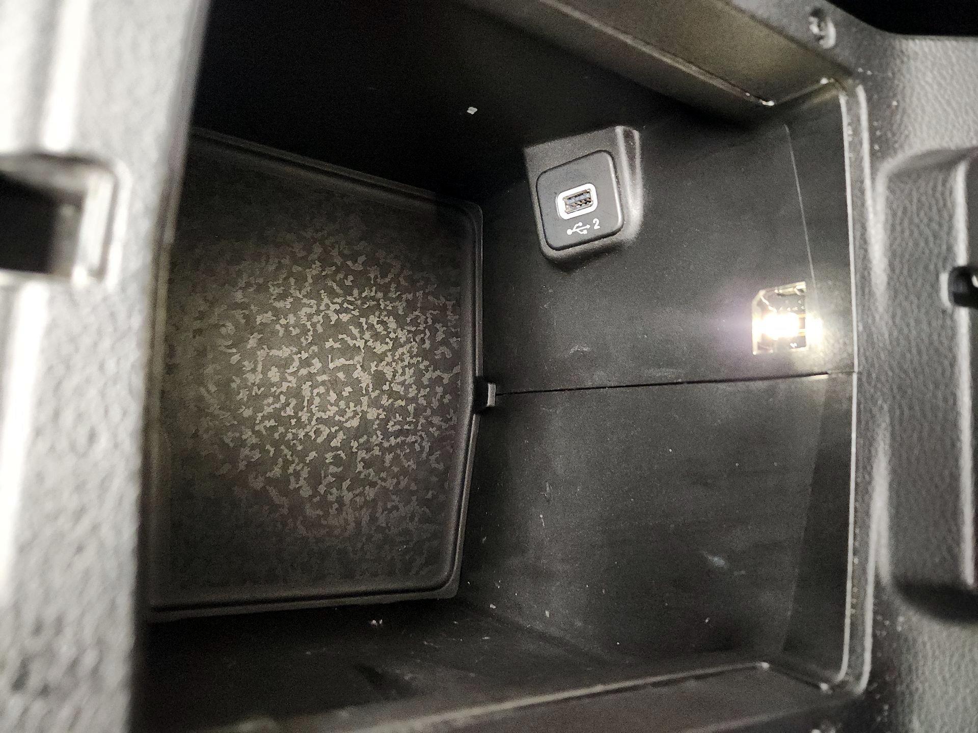 Thumbnail: 2018 Jeep Wrangler - 19