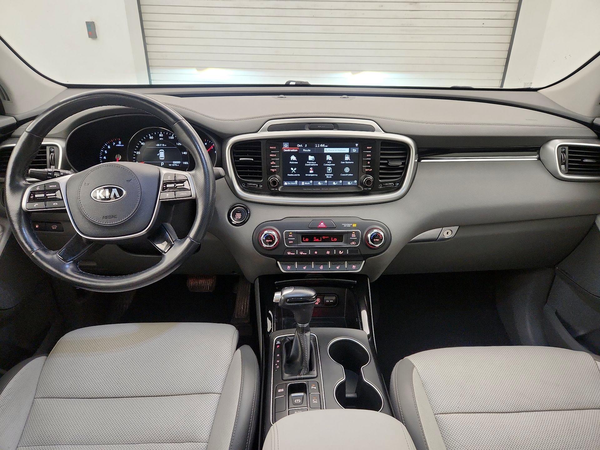 Thumbnail: 2019 Kia Sorento - 9