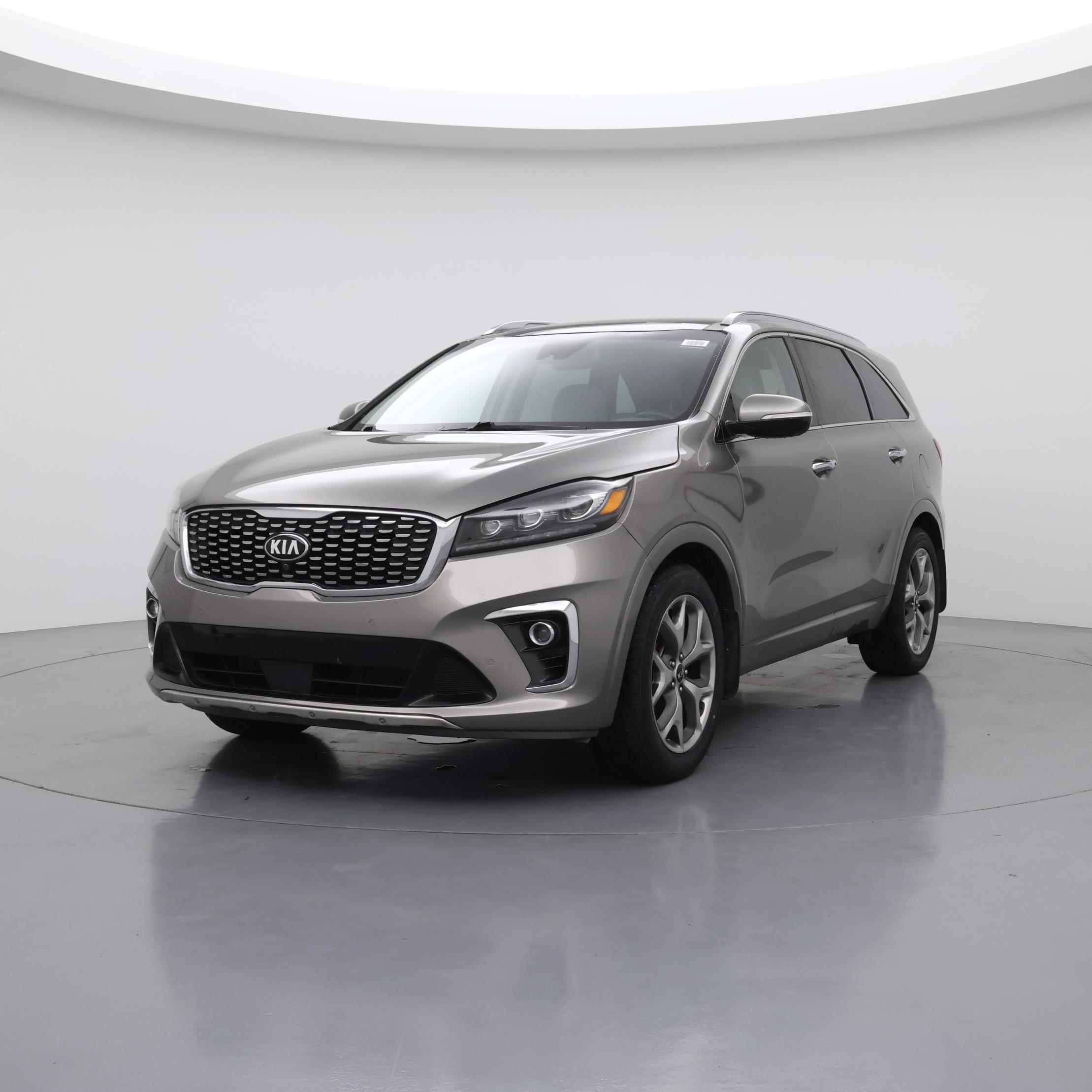 Thumbnail: 2019 Kia Sorento - 4