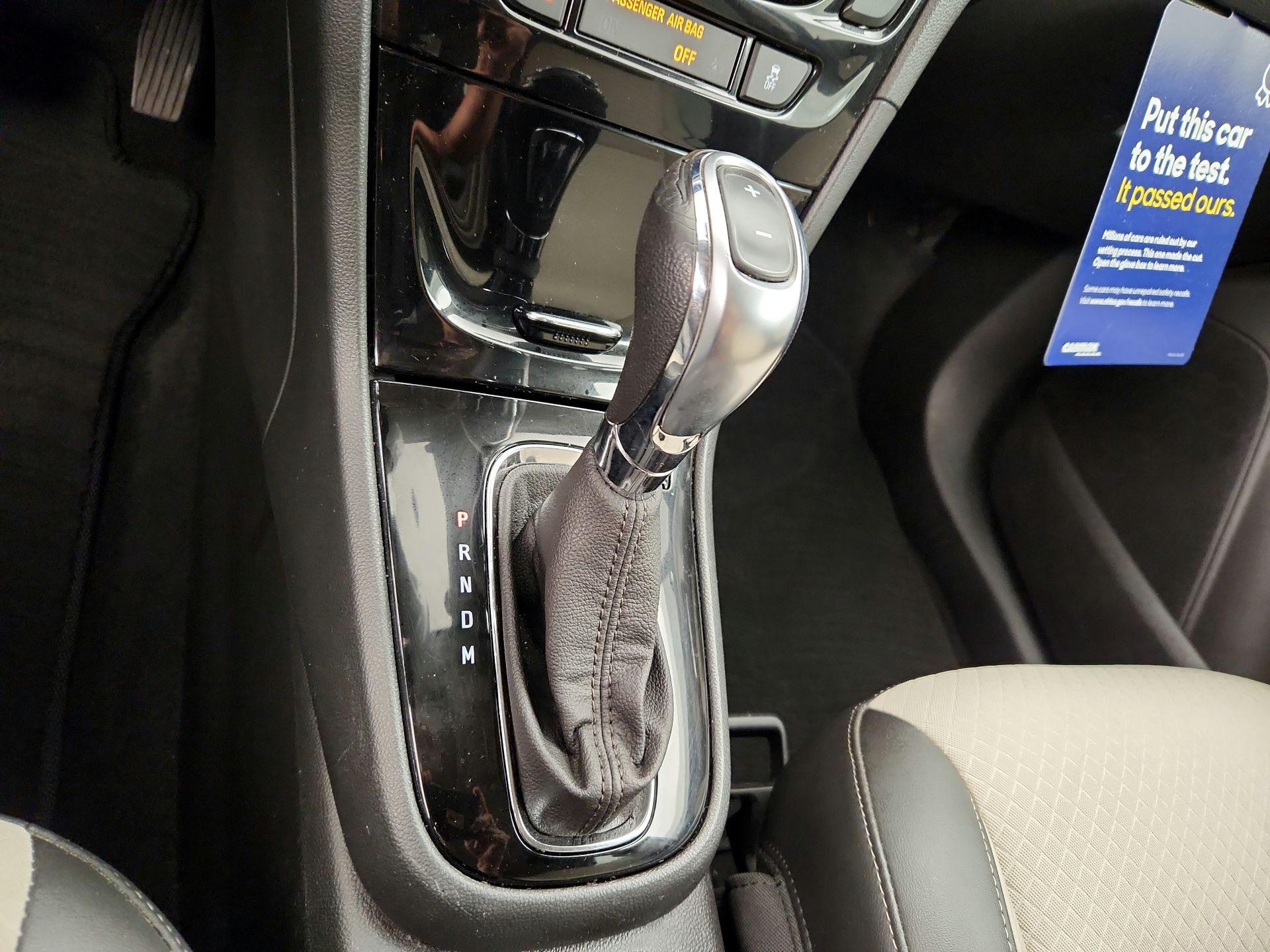 Thumbnail: 2018 Buick Encore - 17