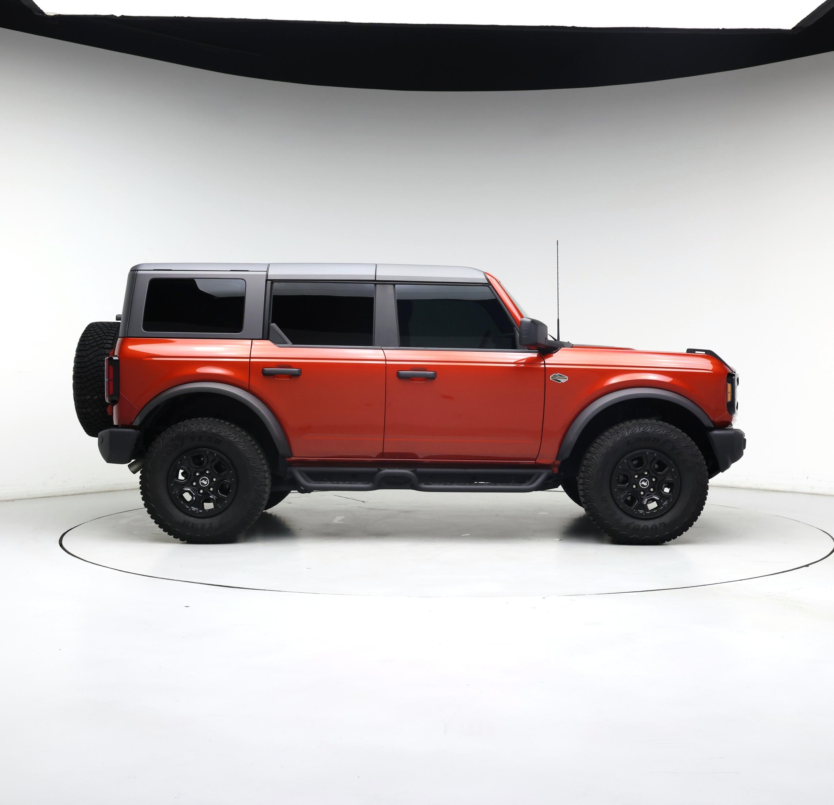 Thumbnail: 2022 Ford Bronco - 7