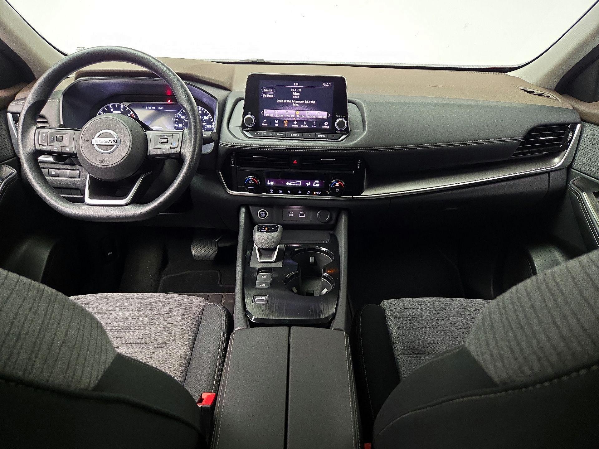 Thumbnail: 2021 Nissan Rogue - 9