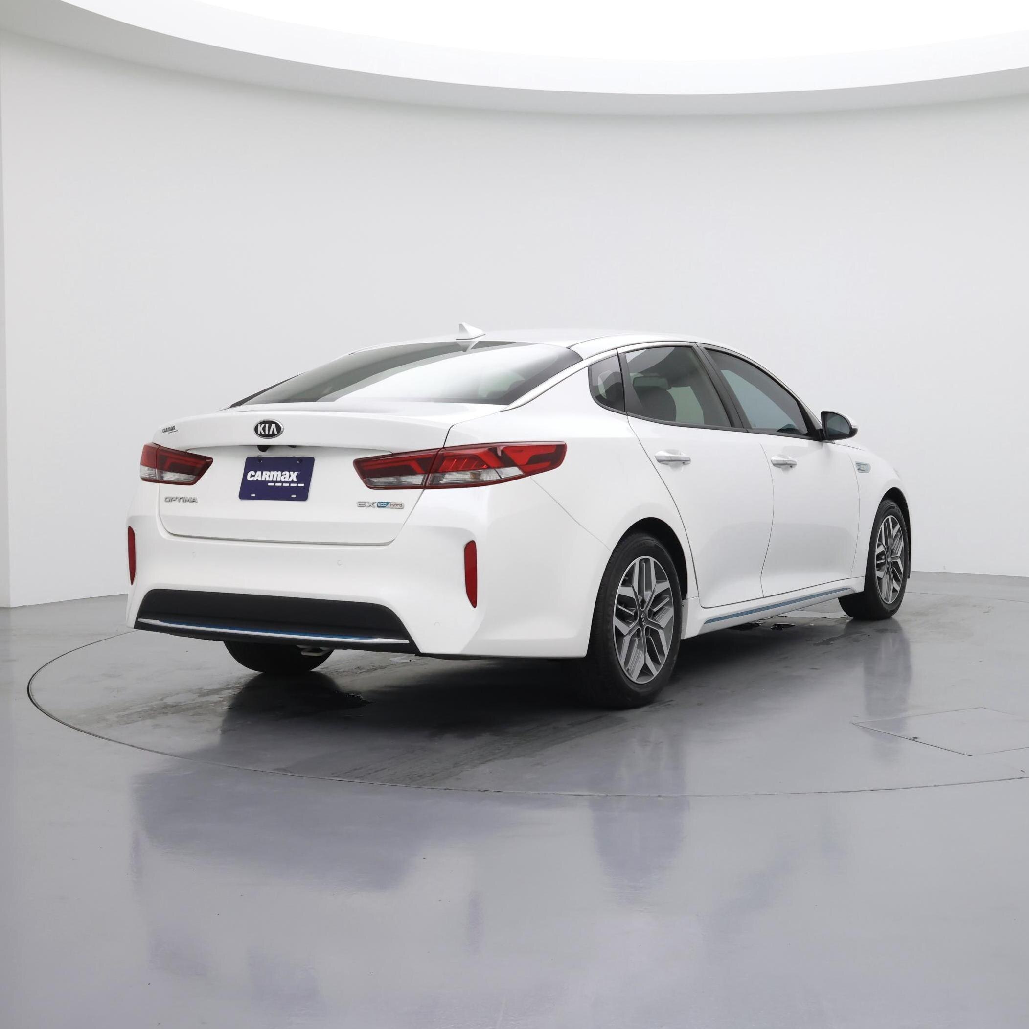 Thumbnail: 2020 Kia Optima - 8