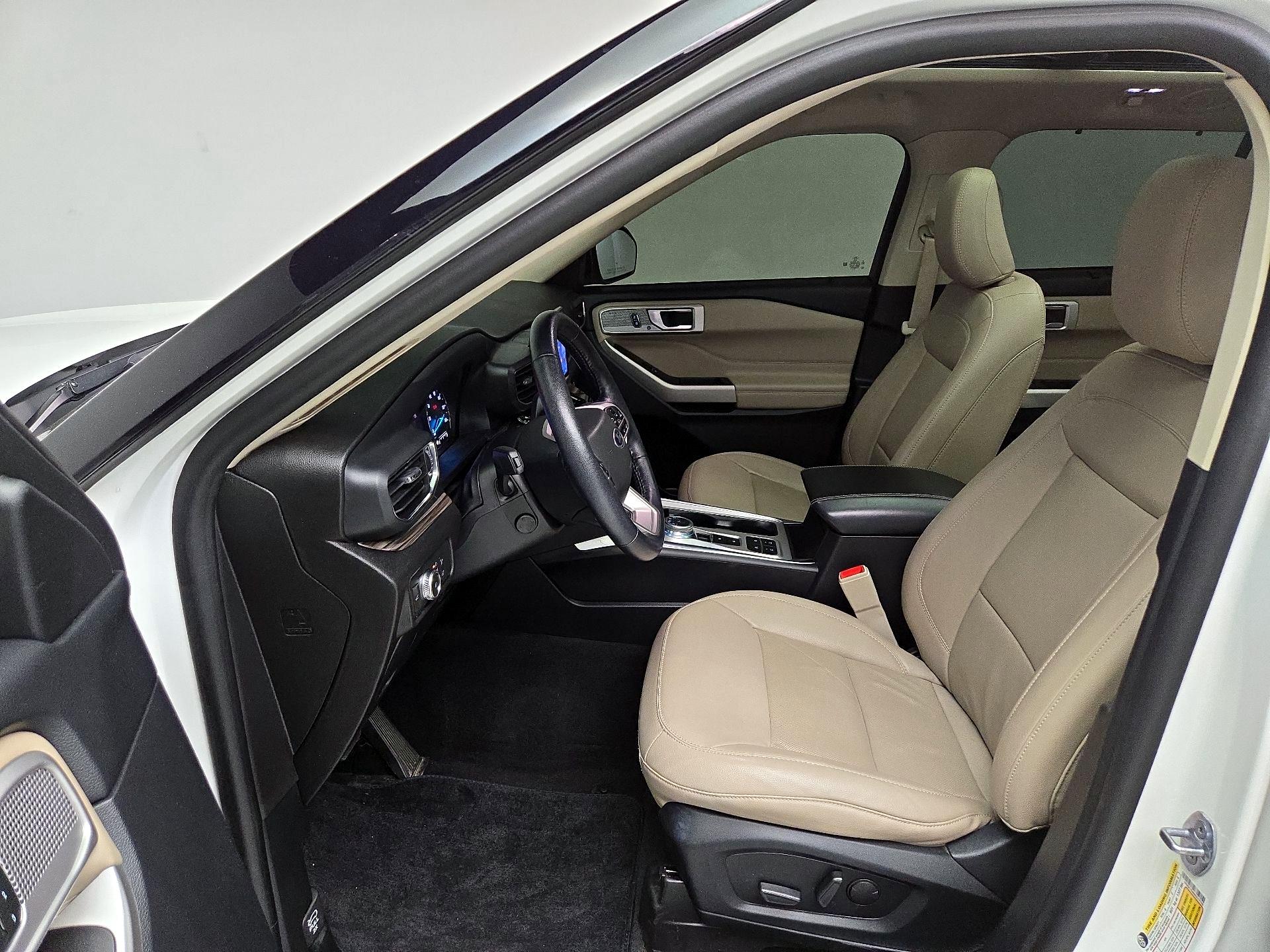 Thumbnail: 2021 Ford Explorer - 11