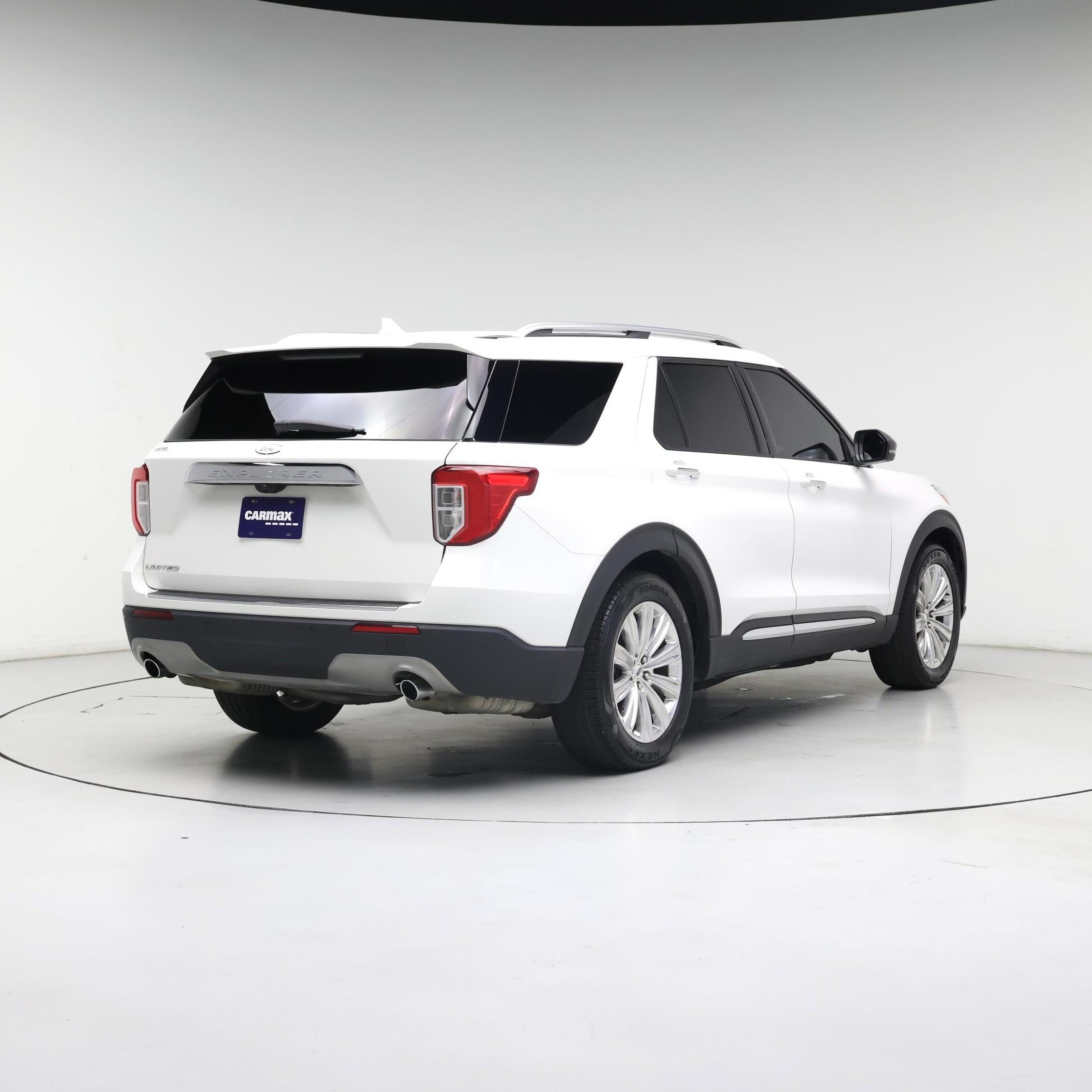 Thumbnail: 2021 Ford Explorer - 8