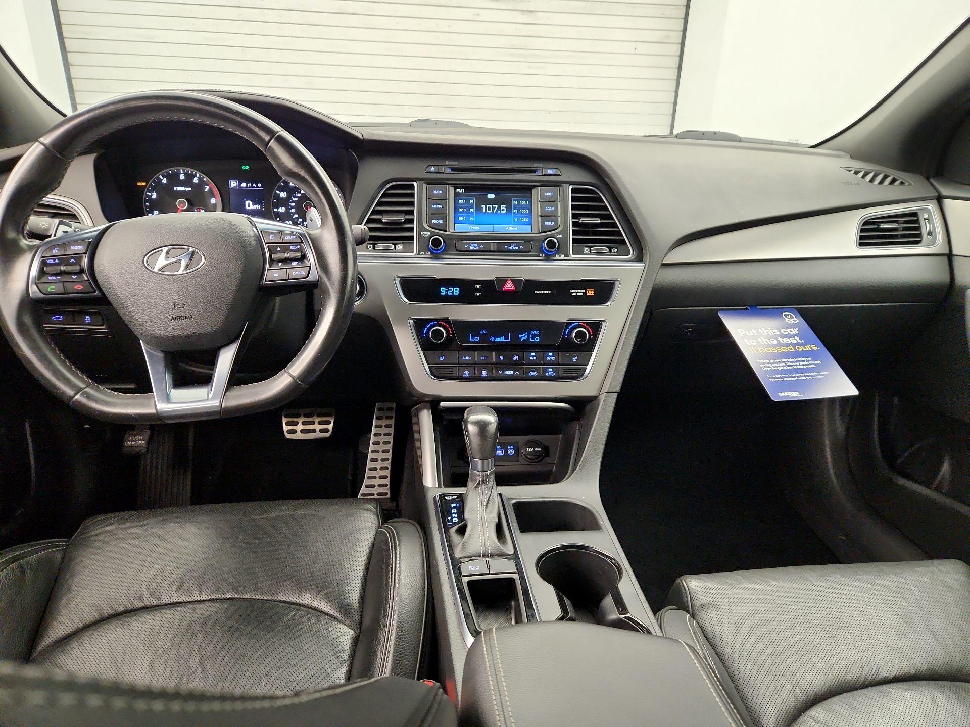 Thumbnail: 2015 Hyundai Sonata - 9