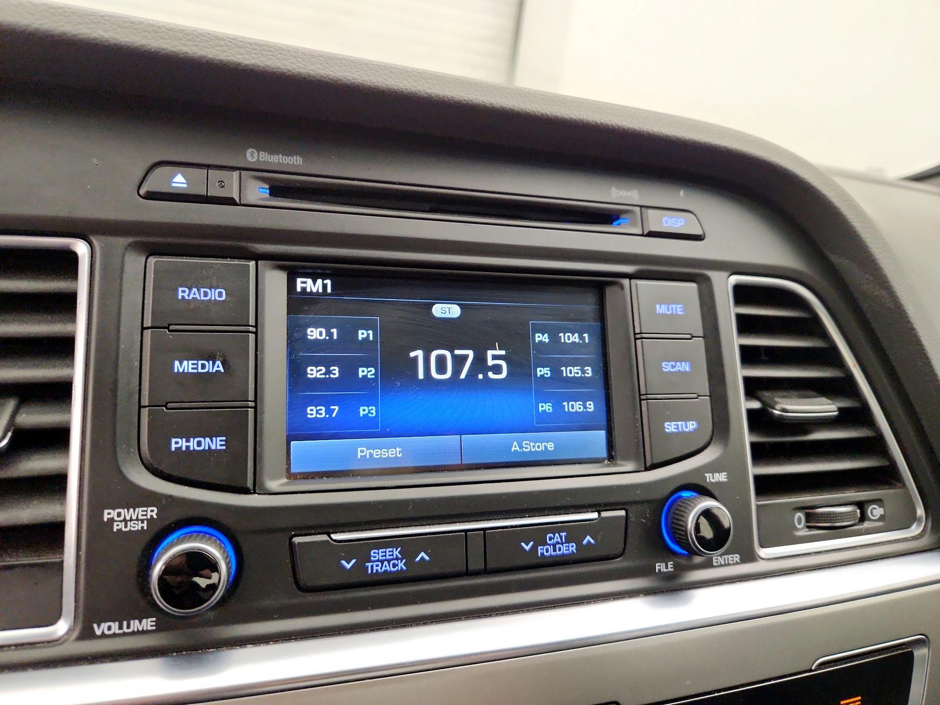Thumbnail: 2015 Hyundai Sonata - 15