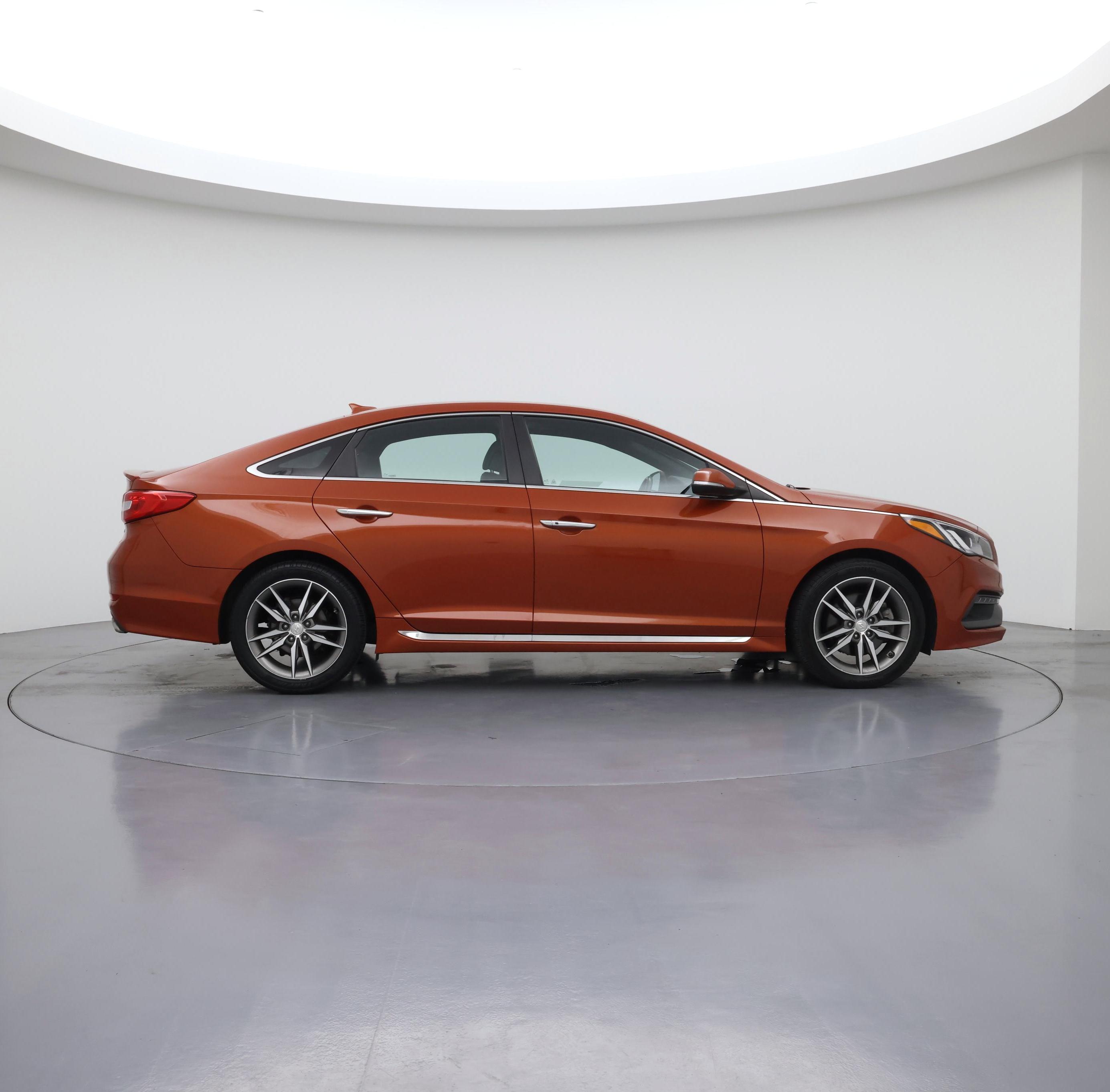 Thumbnail: 2015 Hyundai Sonata - 7