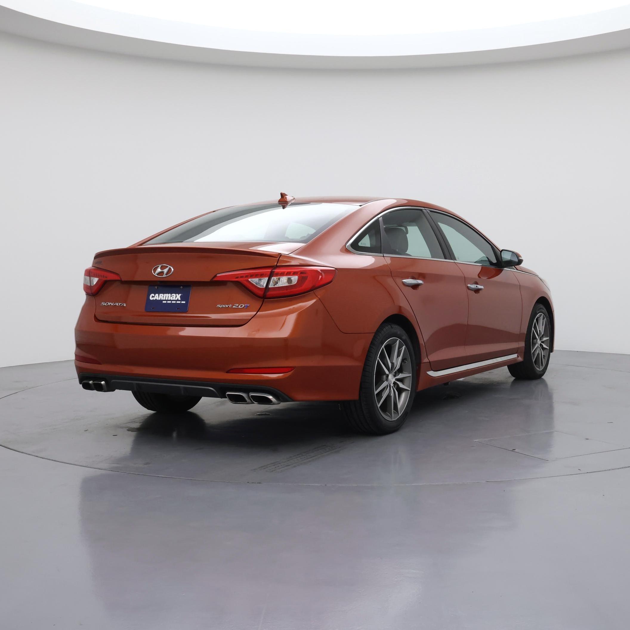 Thumbnail: 2015 Hyundai Sonata - 8