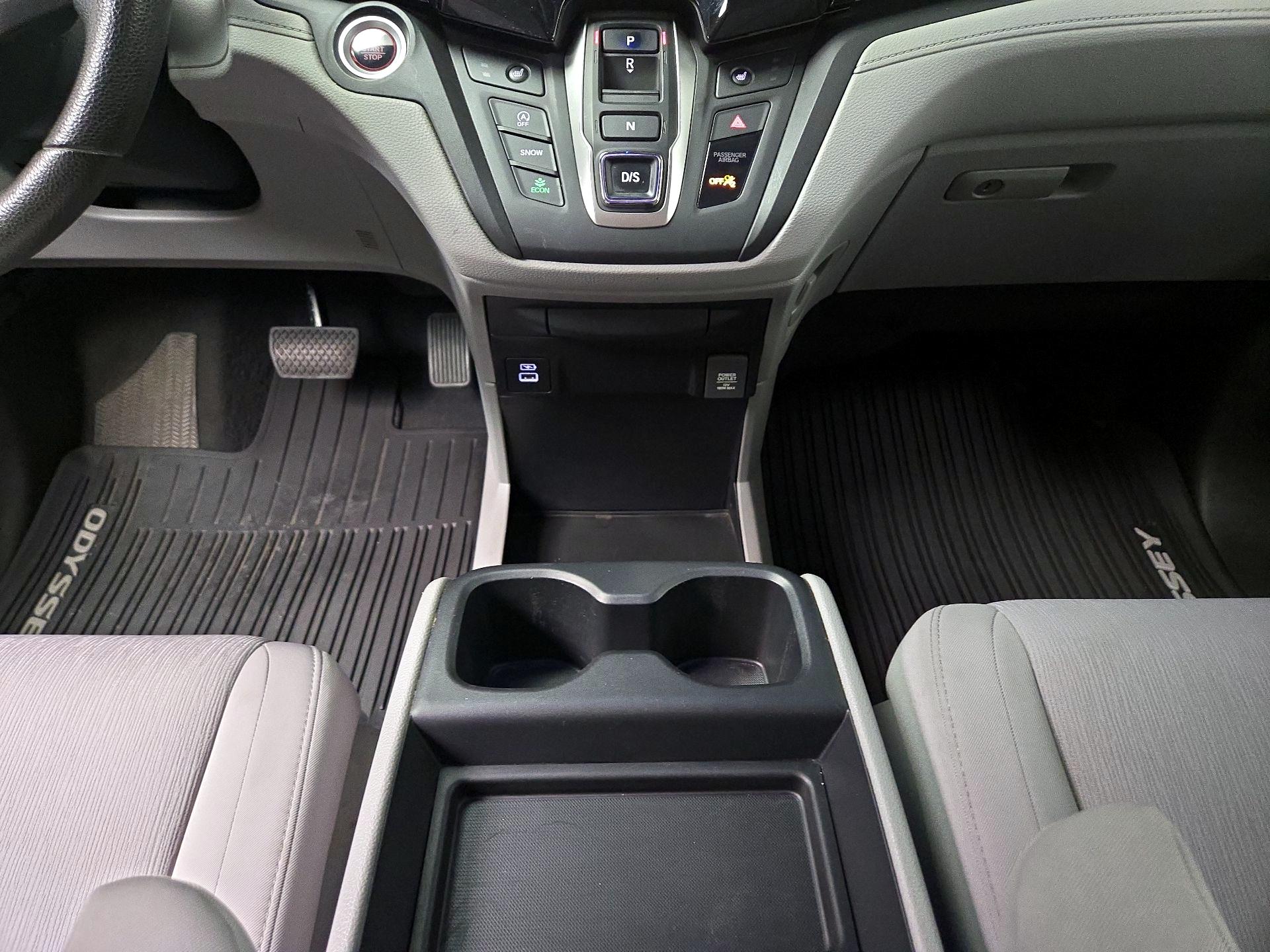 Thumbnail: 2022 Honda Odyssey - 17