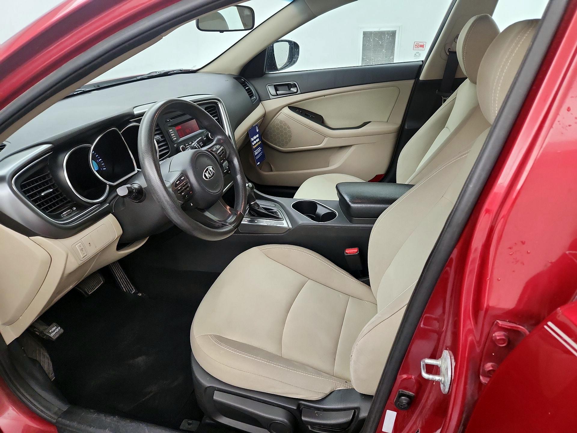 Thumbnail: 2014 Kia Optima - 11