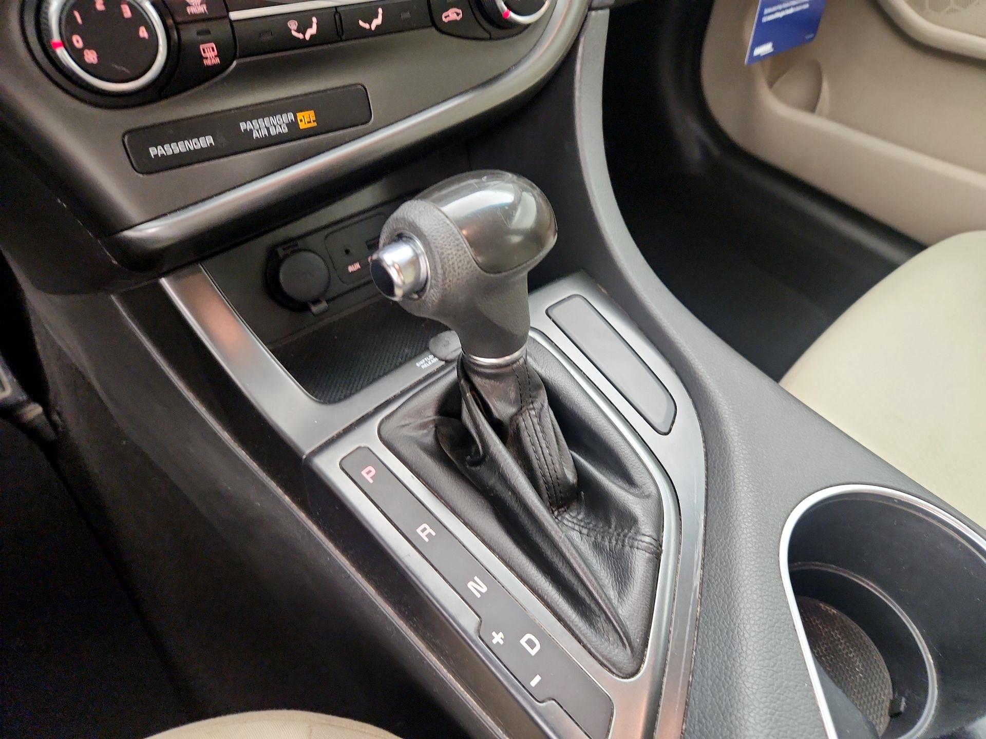 Thumbnail: 2014 Kia Optima - 16