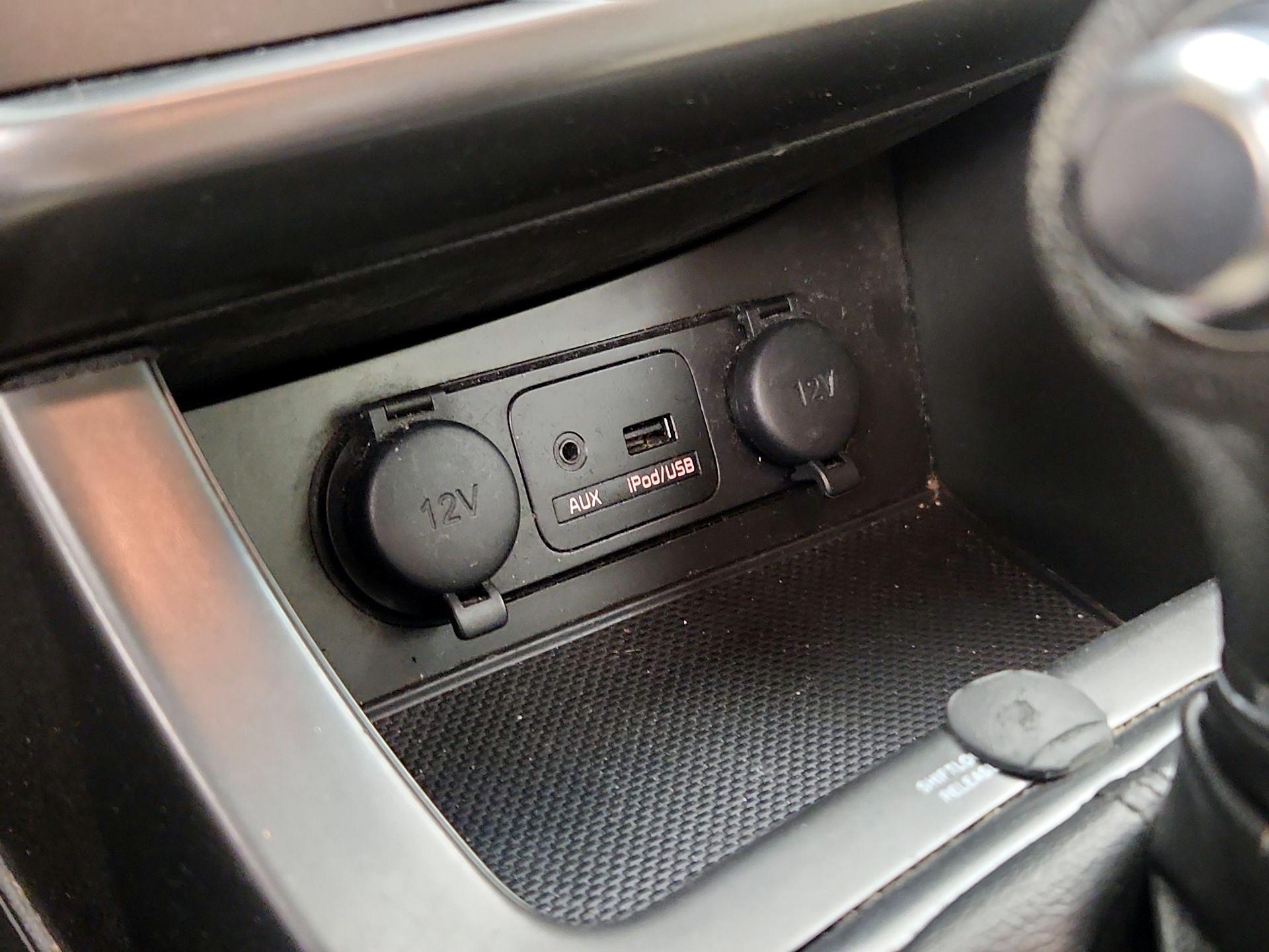 Thumbnail: 2014 Kia Optima - 17
