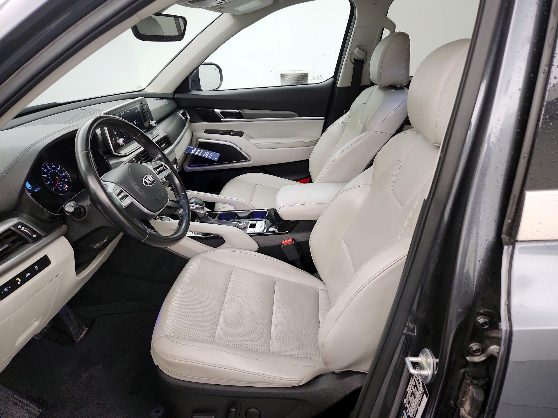 Thumbnail: 2020 Kia Telluride - 11