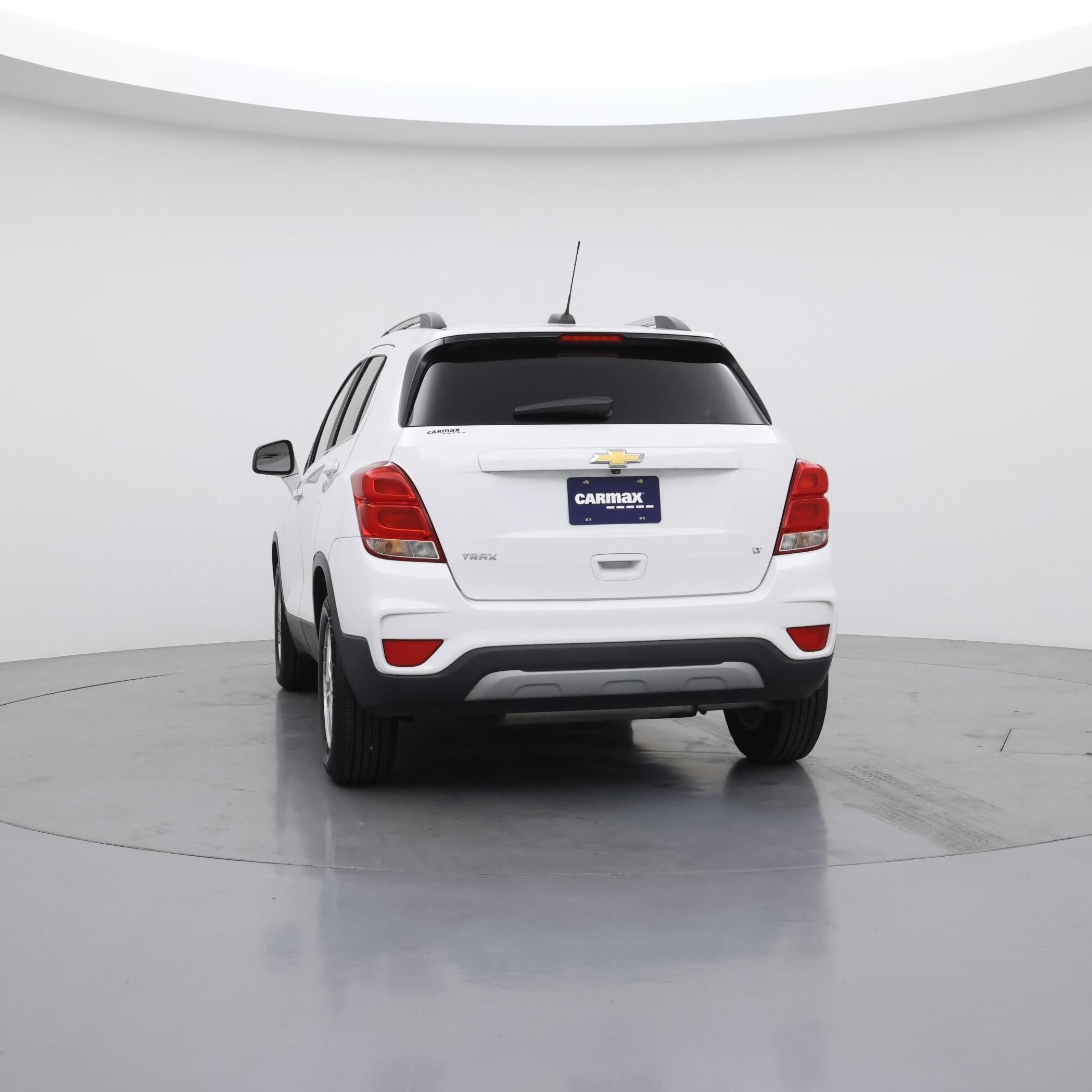 Thumbnail: 2017 Chevrolet Trax - 6