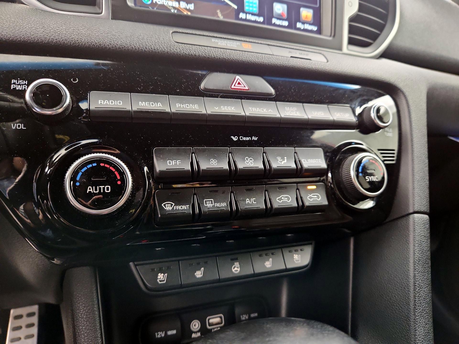 Thumbnail: 2017 Kia Sportage - 17