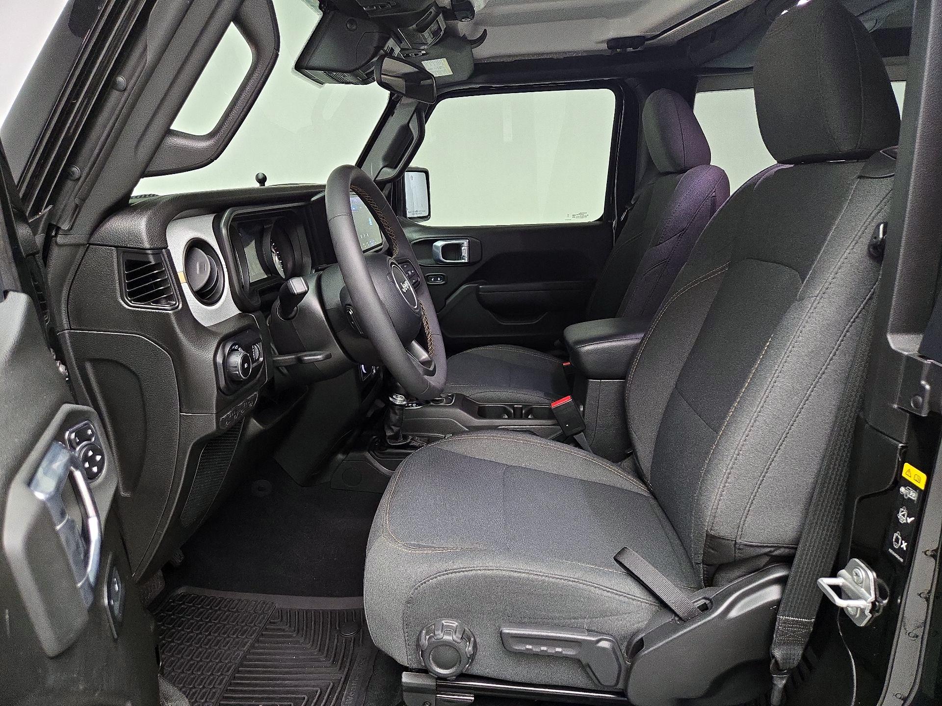 Thumbnail: 2024 Jeep Wrangler - 11