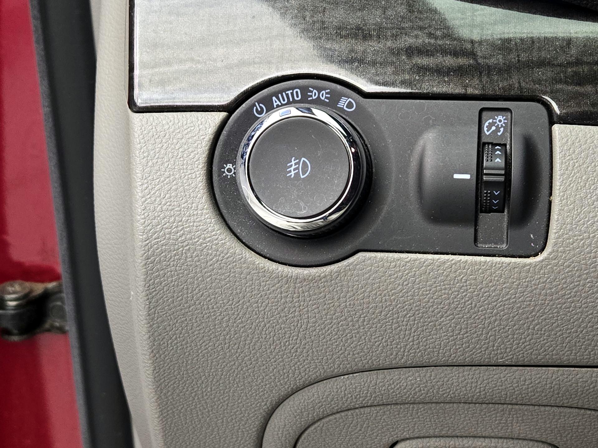Thumbnail: 2015 Buick Encore - 13