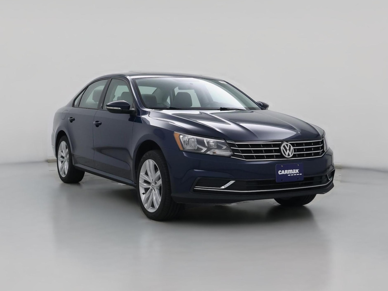 2019 Volkswagen Passat Wolfsburg Edition