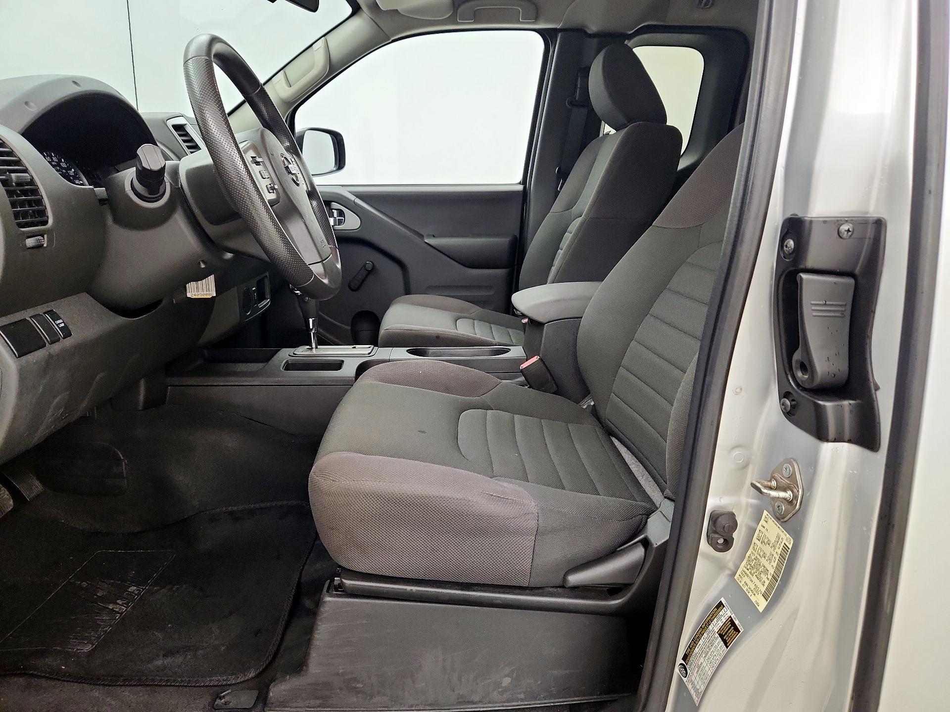 Thumbnail: 2019 Nissan Frontier - 11