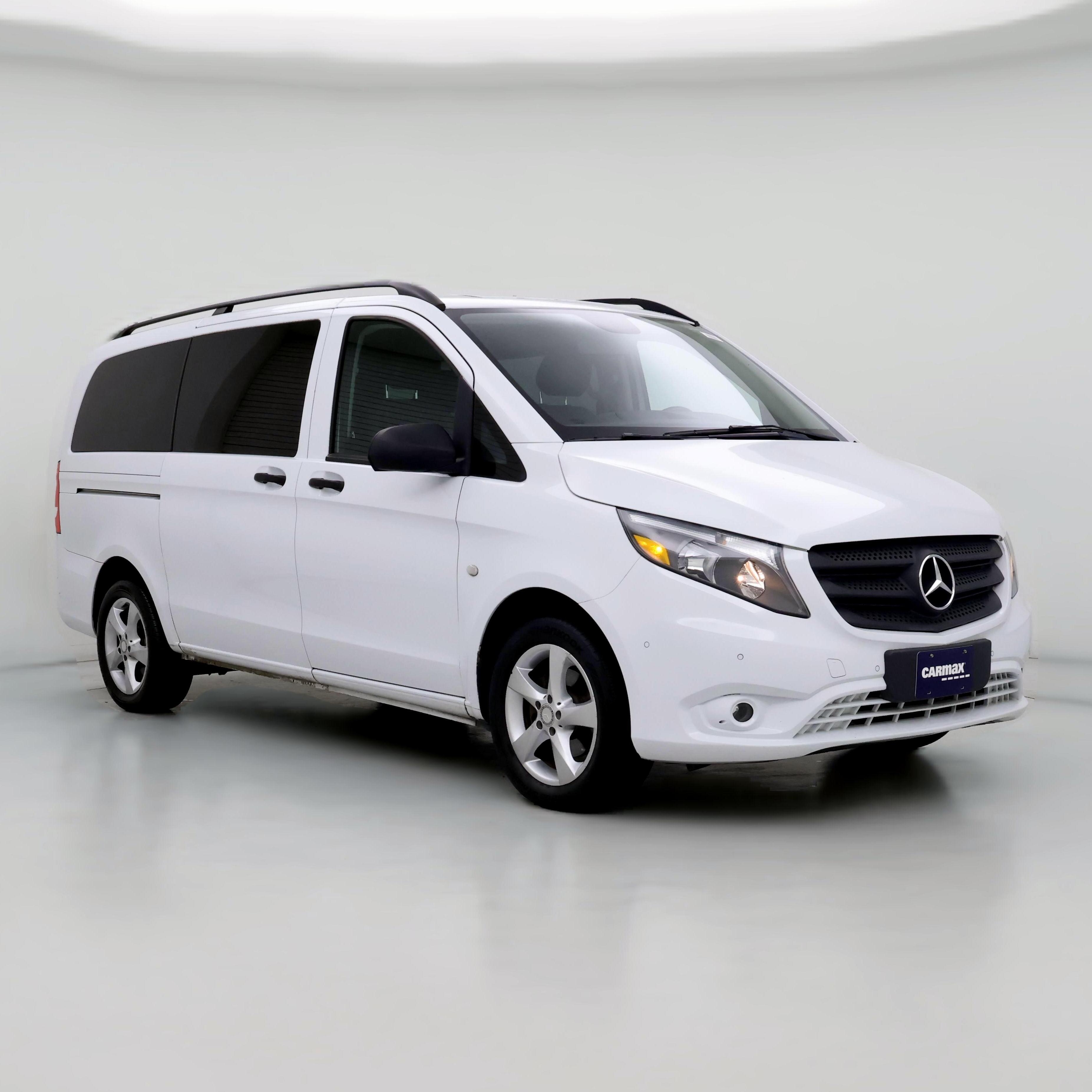 Used mercedes clearance metris van