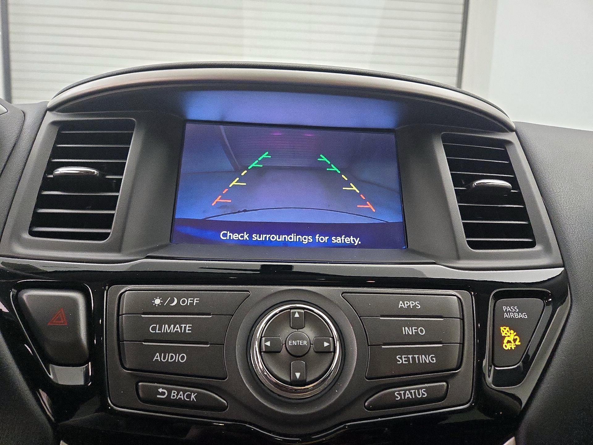 Thumbnail: 2018 Nissan Pathfinder - 13