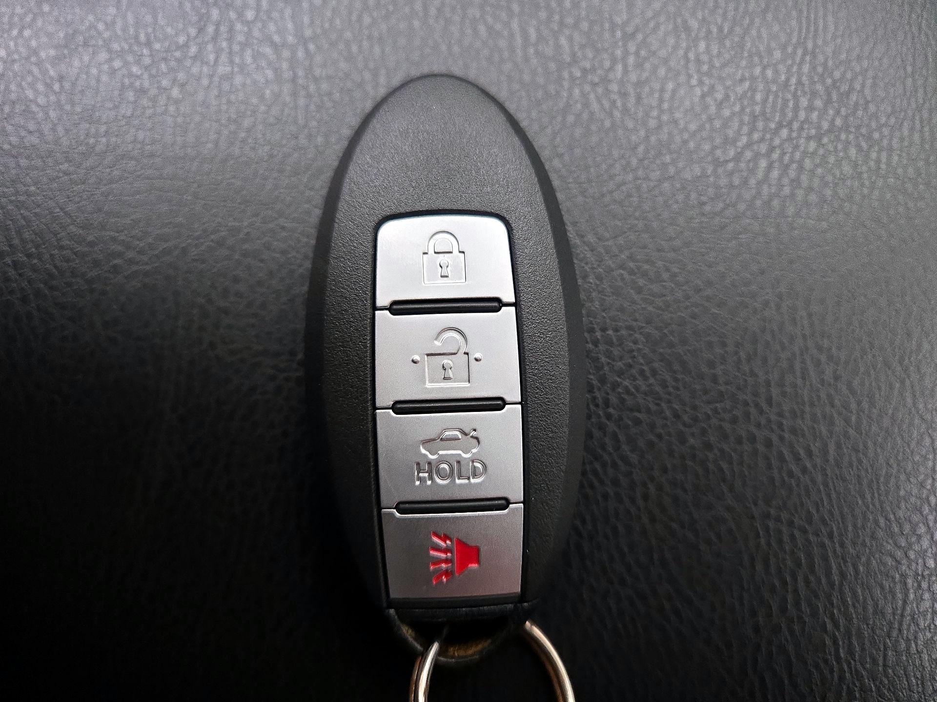 Thumbnail: 2018 Nissan Pathfinder - 20