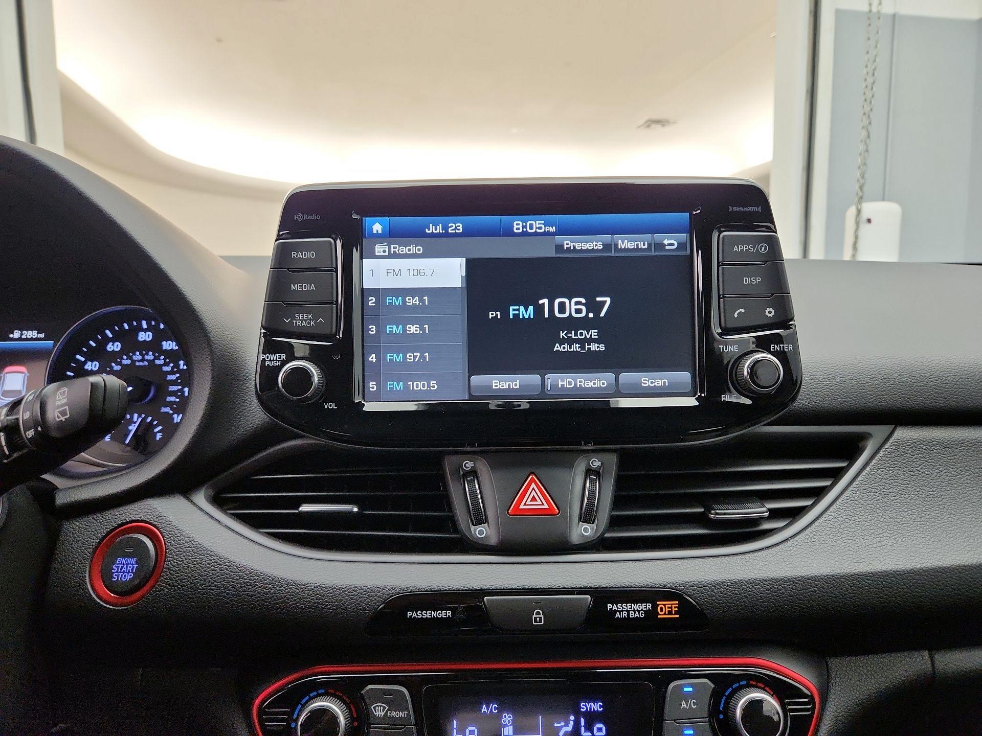 Thumbnail: 2018 Hyundai Elantra - 15
