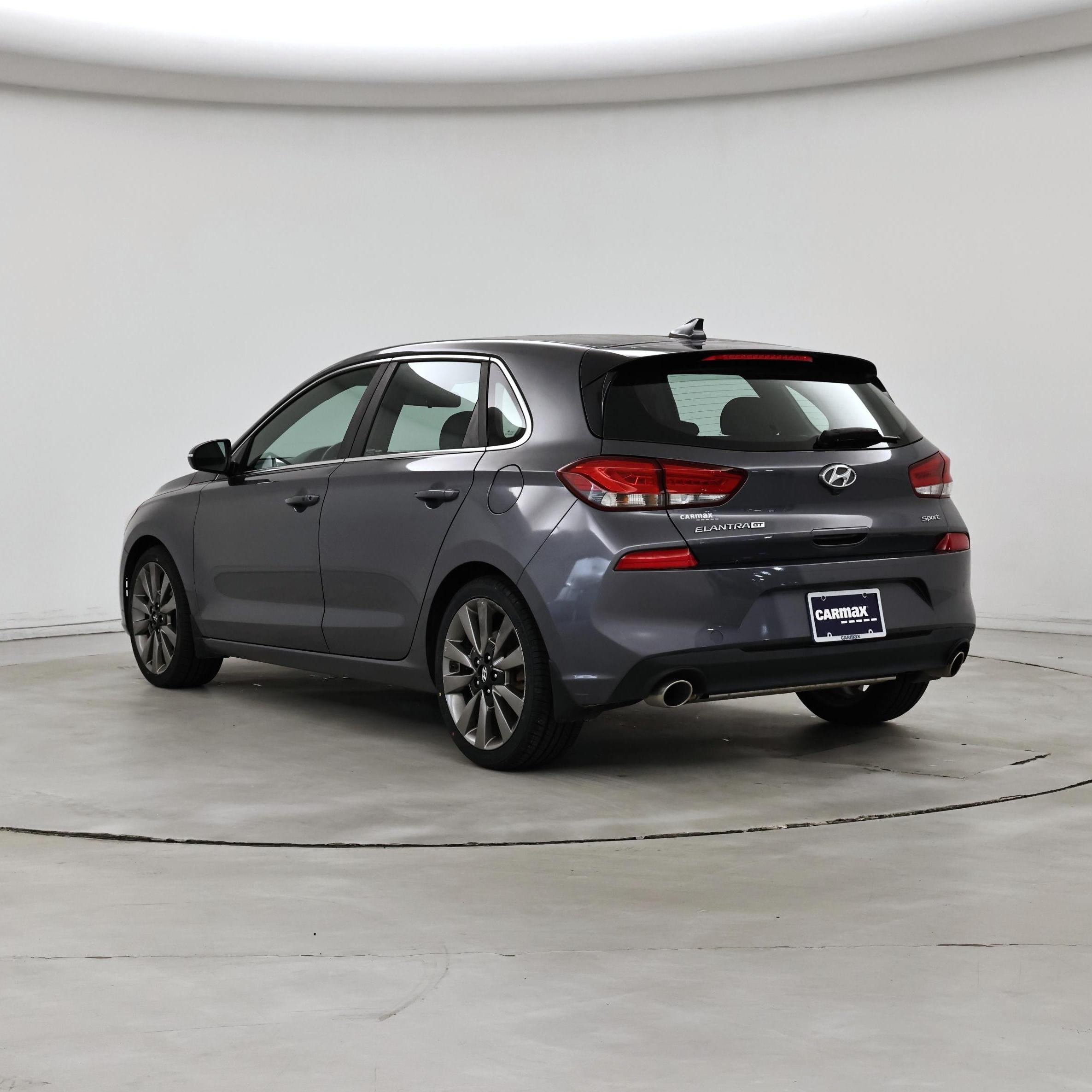 Thumbnail: 2018 Hyundai Elantra - 2