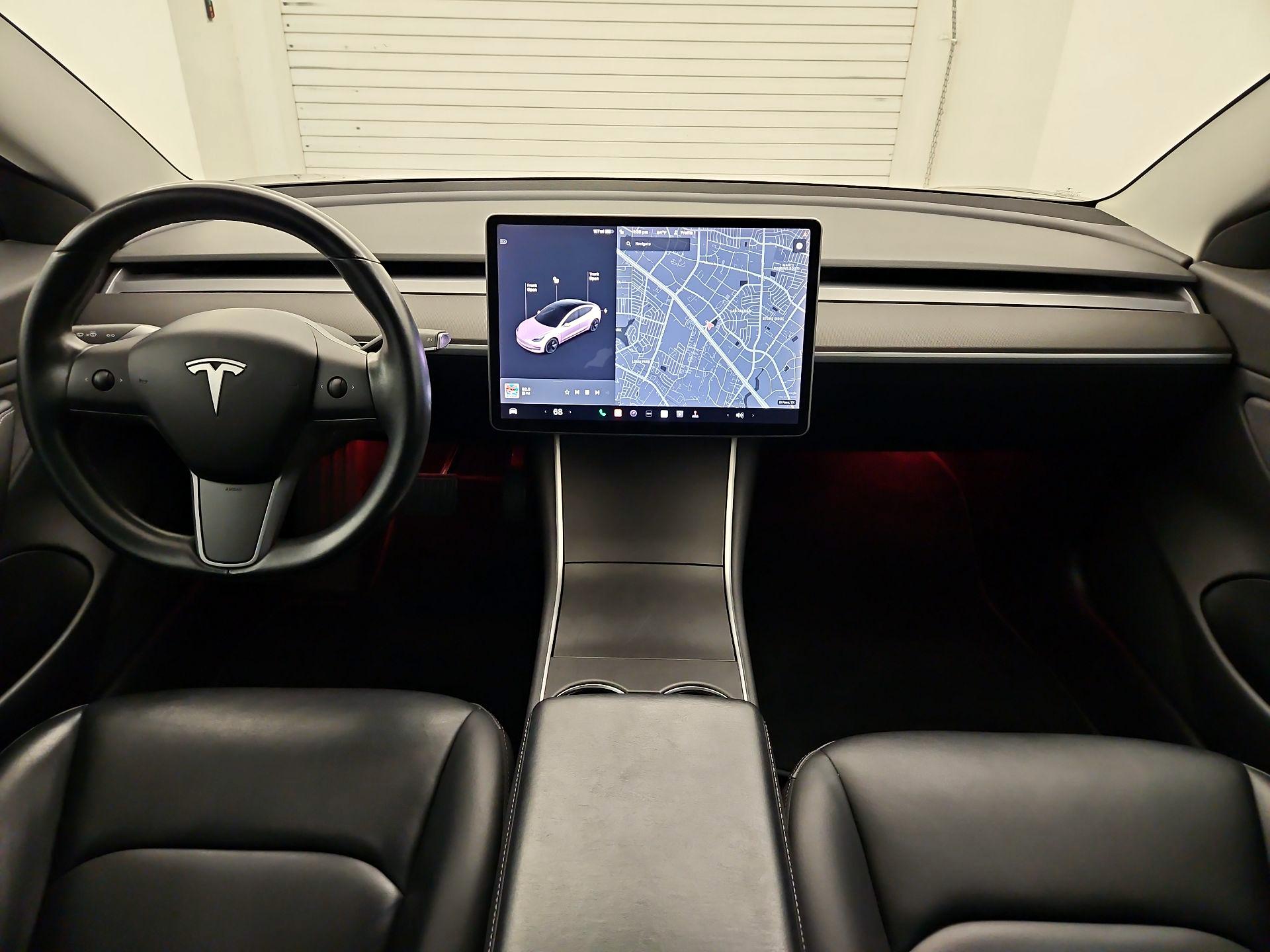 Thumbnail: 2018 Tesla Model 3 - 9