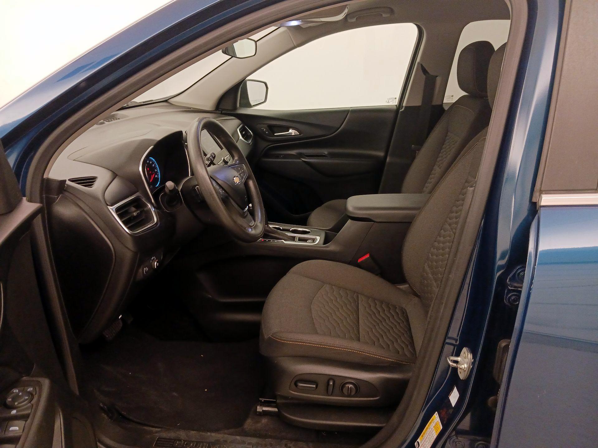 Thumbnail: 2021 Chevrolet Equinox - 11