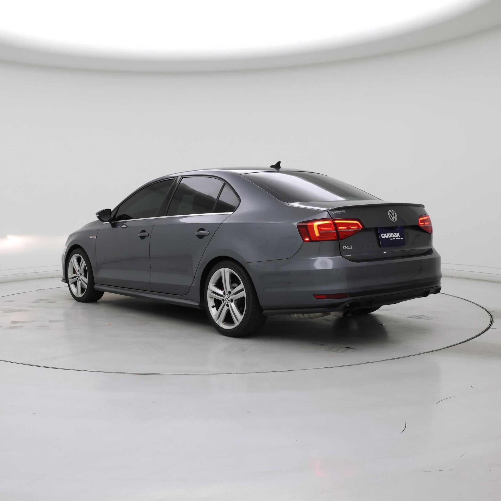 Thumbnail: 2017 Volkswagen Jetta - 2