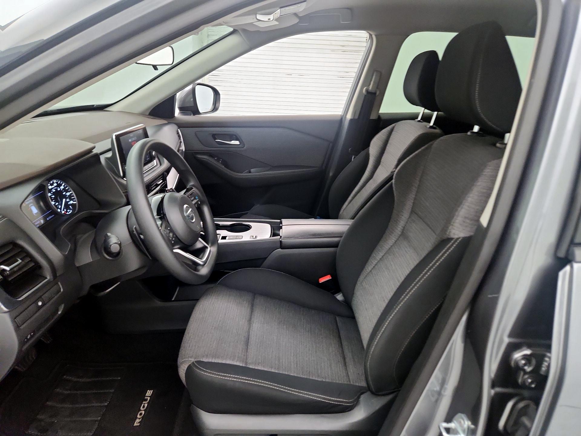 Thumbnail: 2021 Nissan Rogue - 11