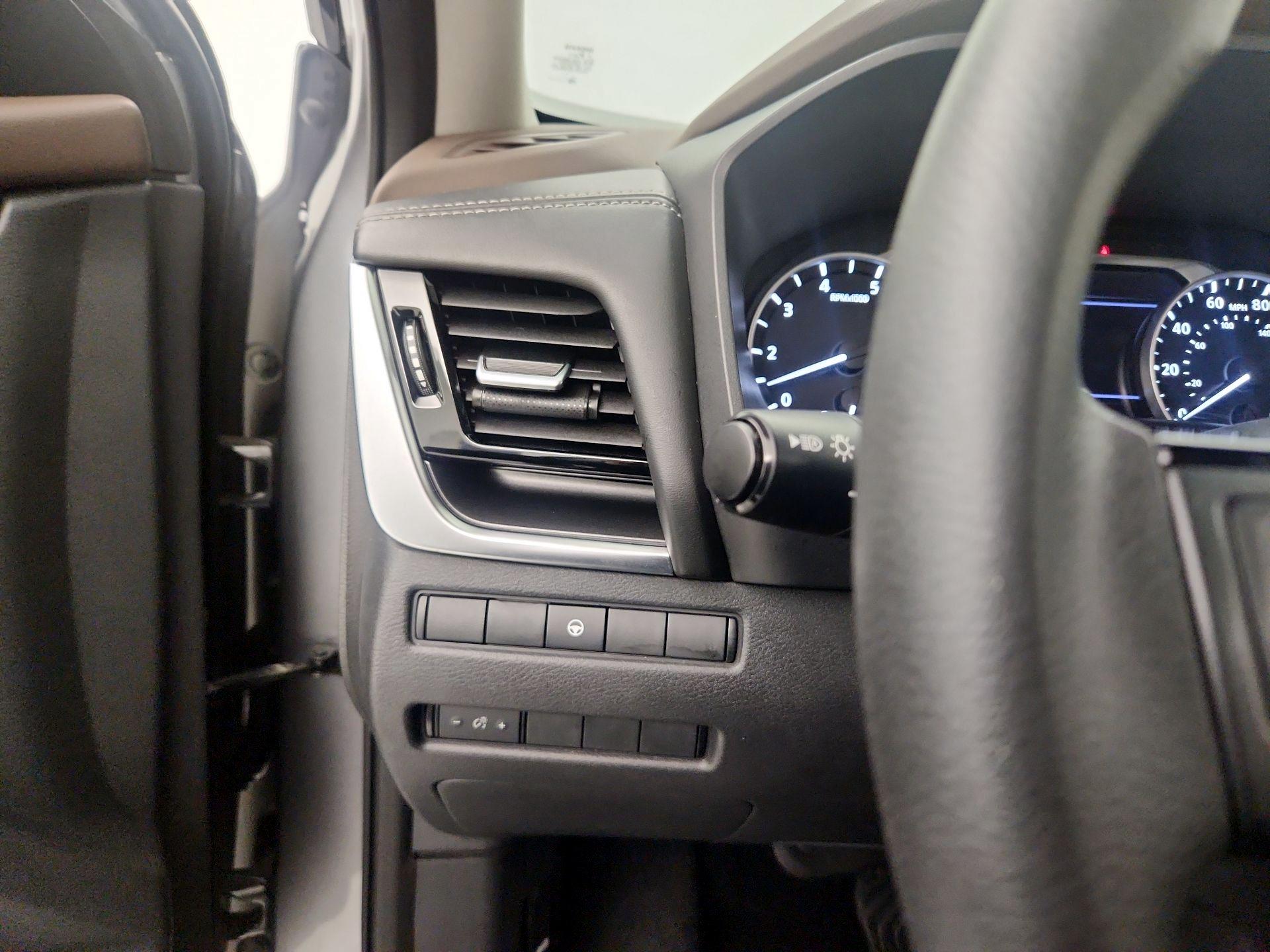 Thumbnail: 2021 Nissan Rogue - 13