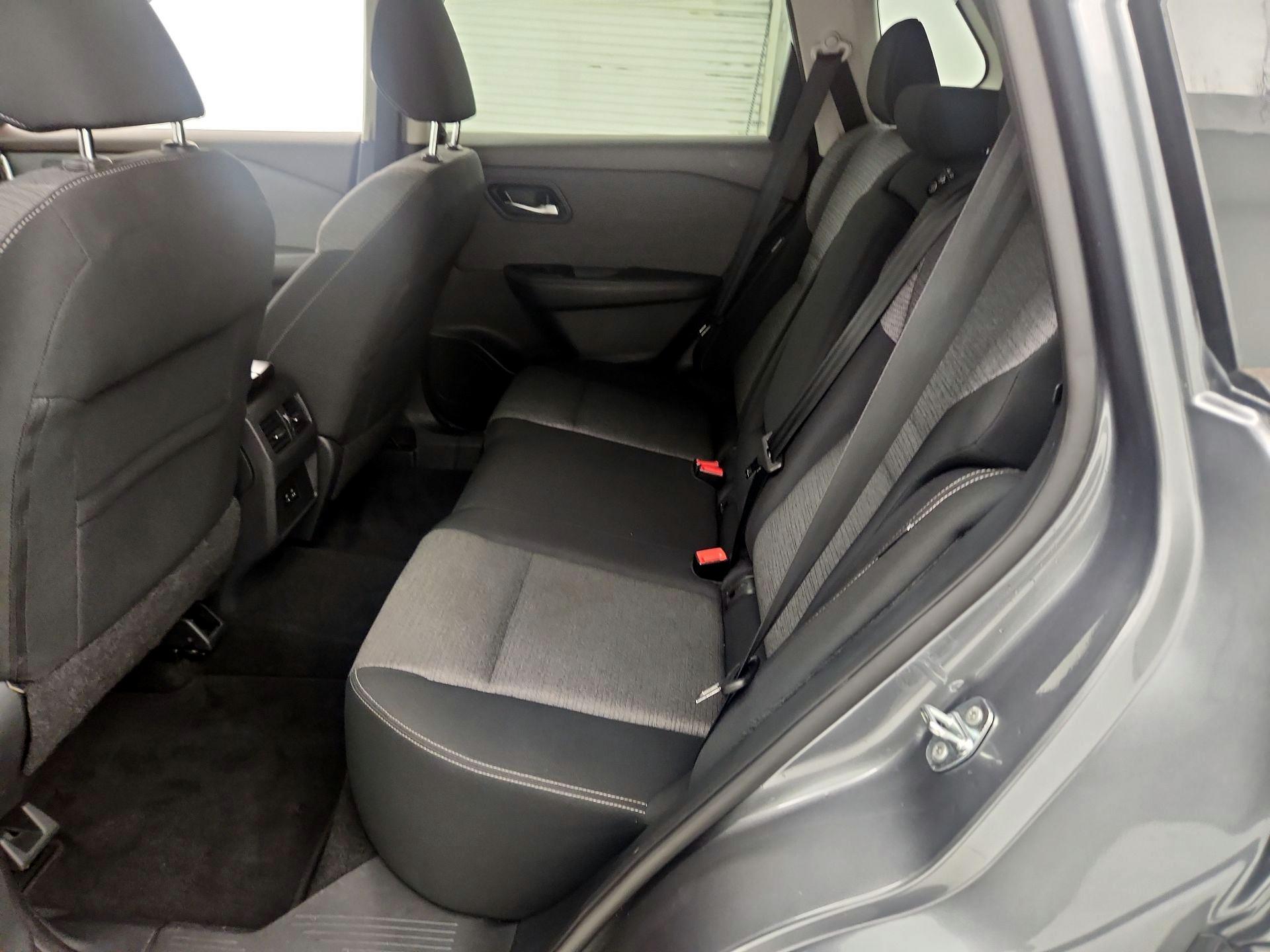 Thumbnail: 2021 Nissan Rogue - 19