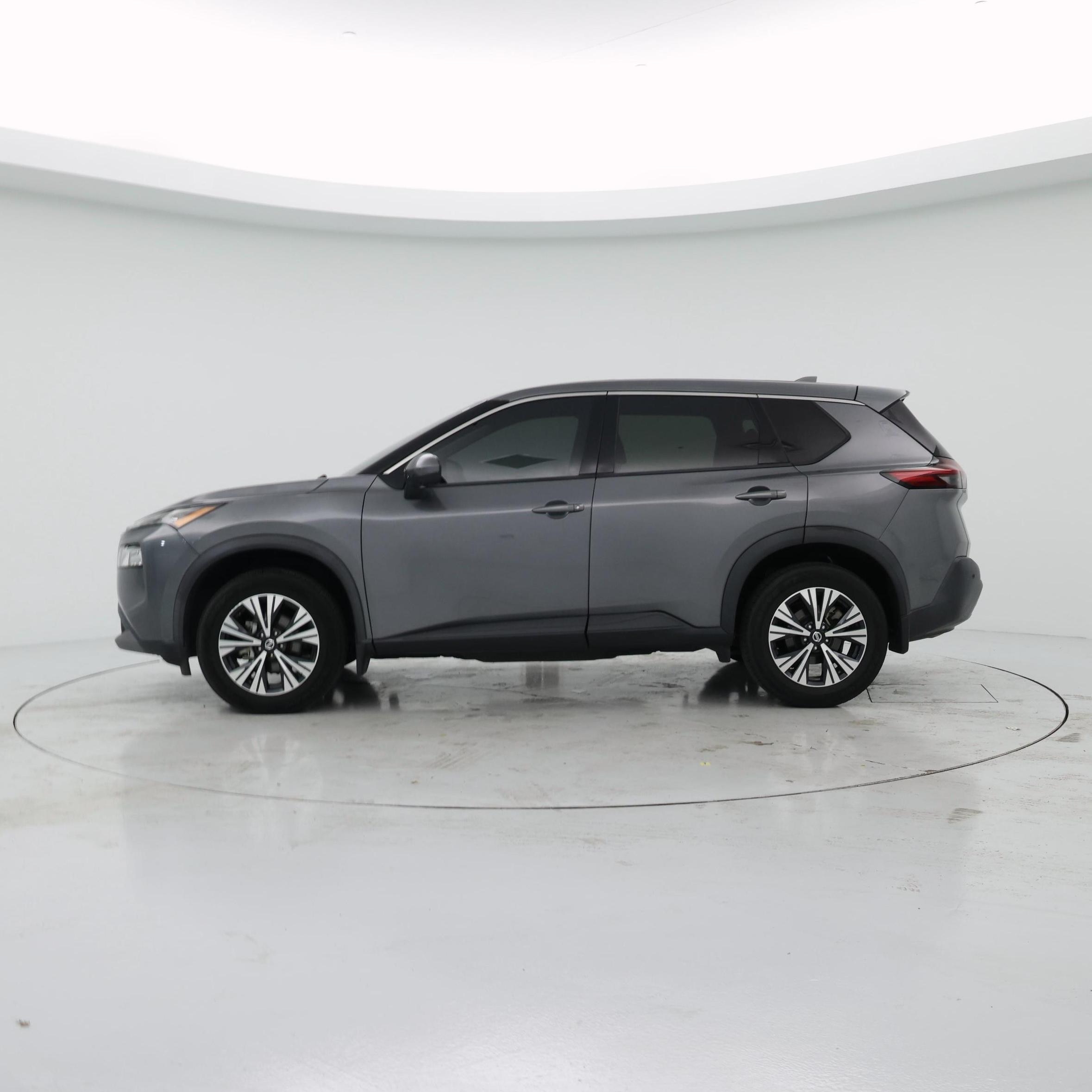 Thumbnail: 2021 Nissan Rogue - 3