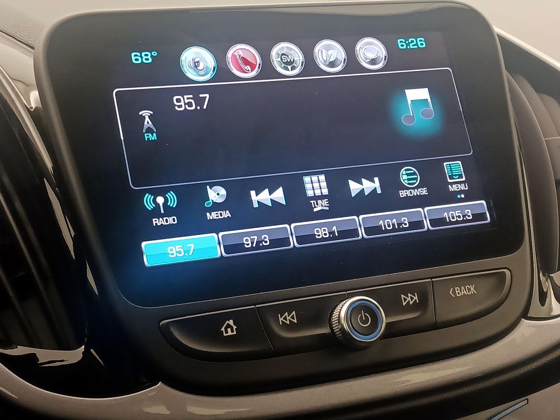Thumbnail: 2017 Chevrolet Volt - 15