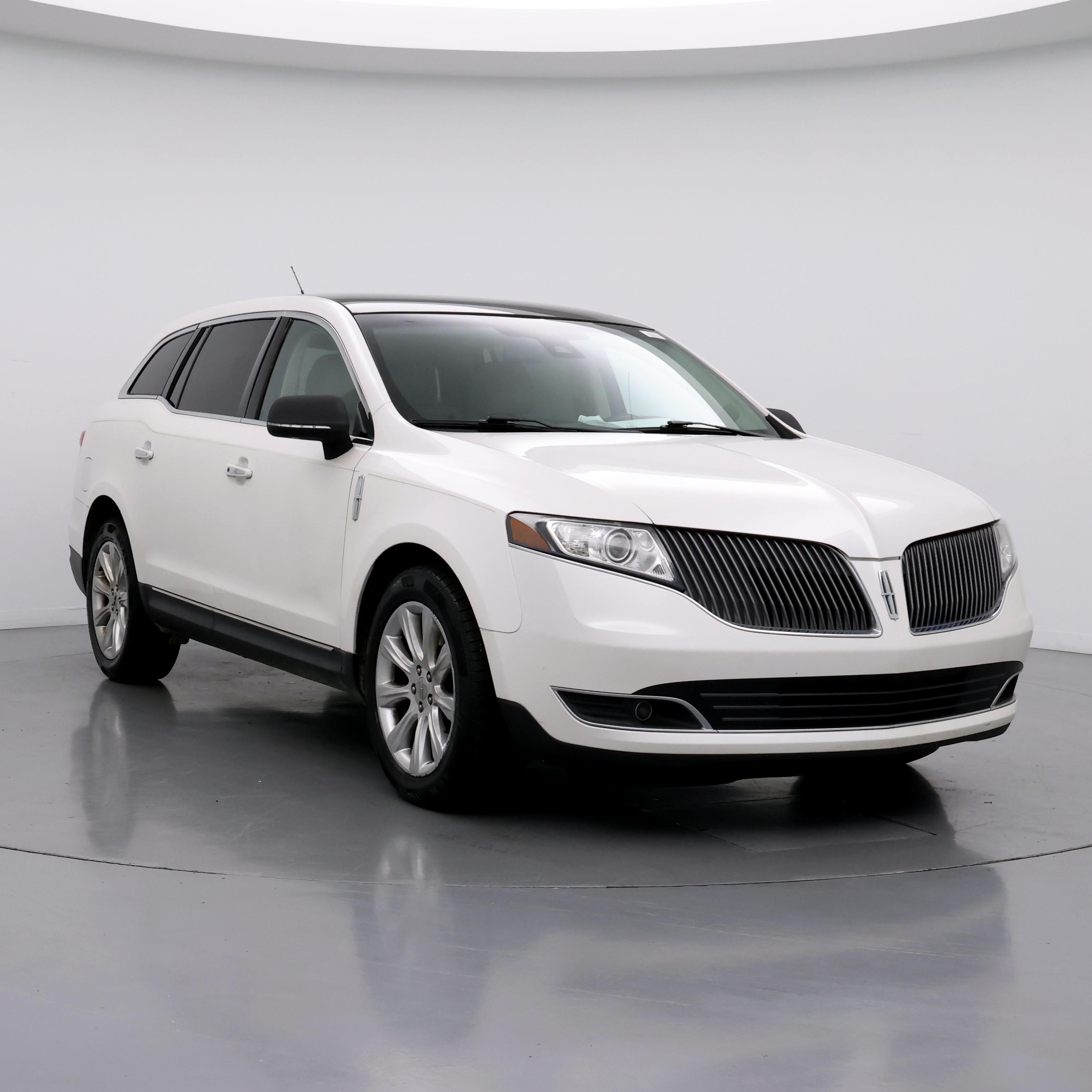 2016 Lincoln MKT FWD