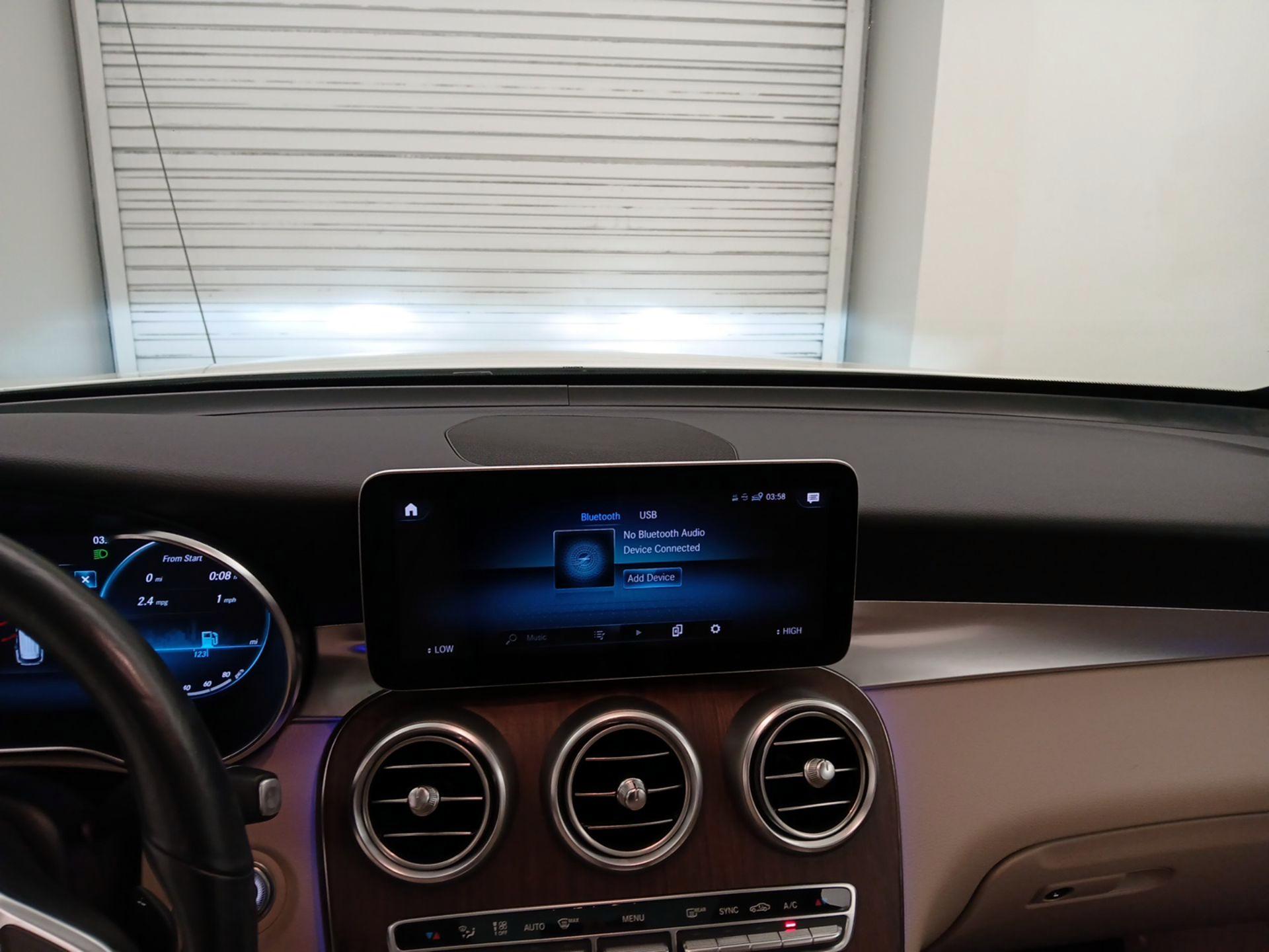 Thumbnail: 2020 Mercedes-Benz GLC - 9