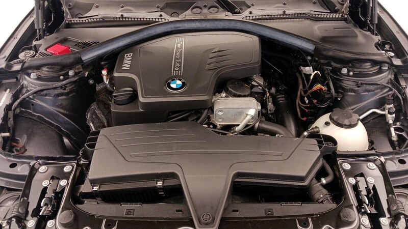 2013 BMW 3 Series 320i 21